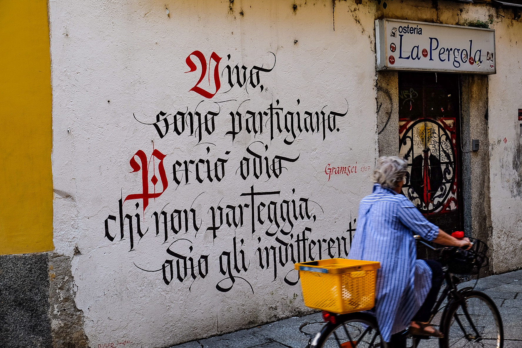 lest we forget on April 25