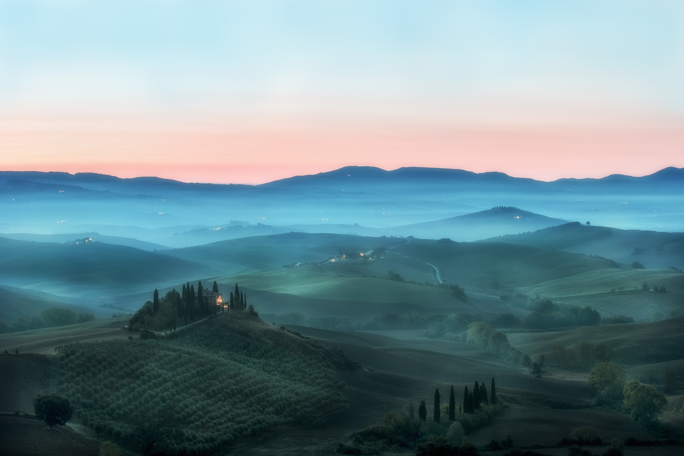 Dawn in Val D'orcia