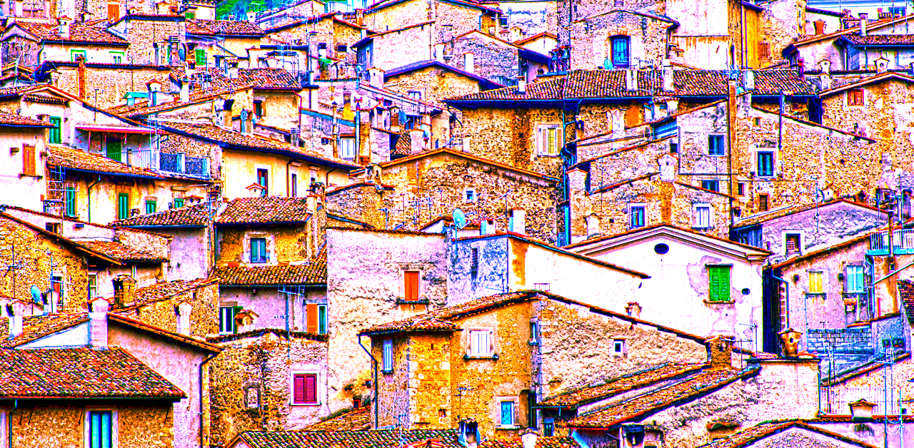 Glimpse of Scanno
