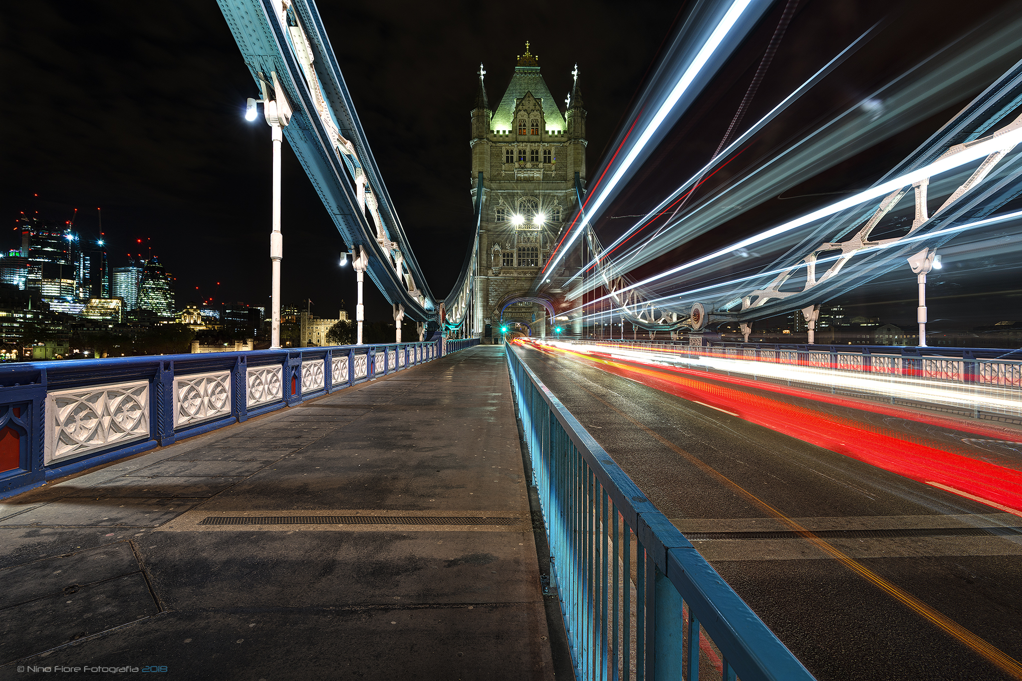 Night in Tower Bridge