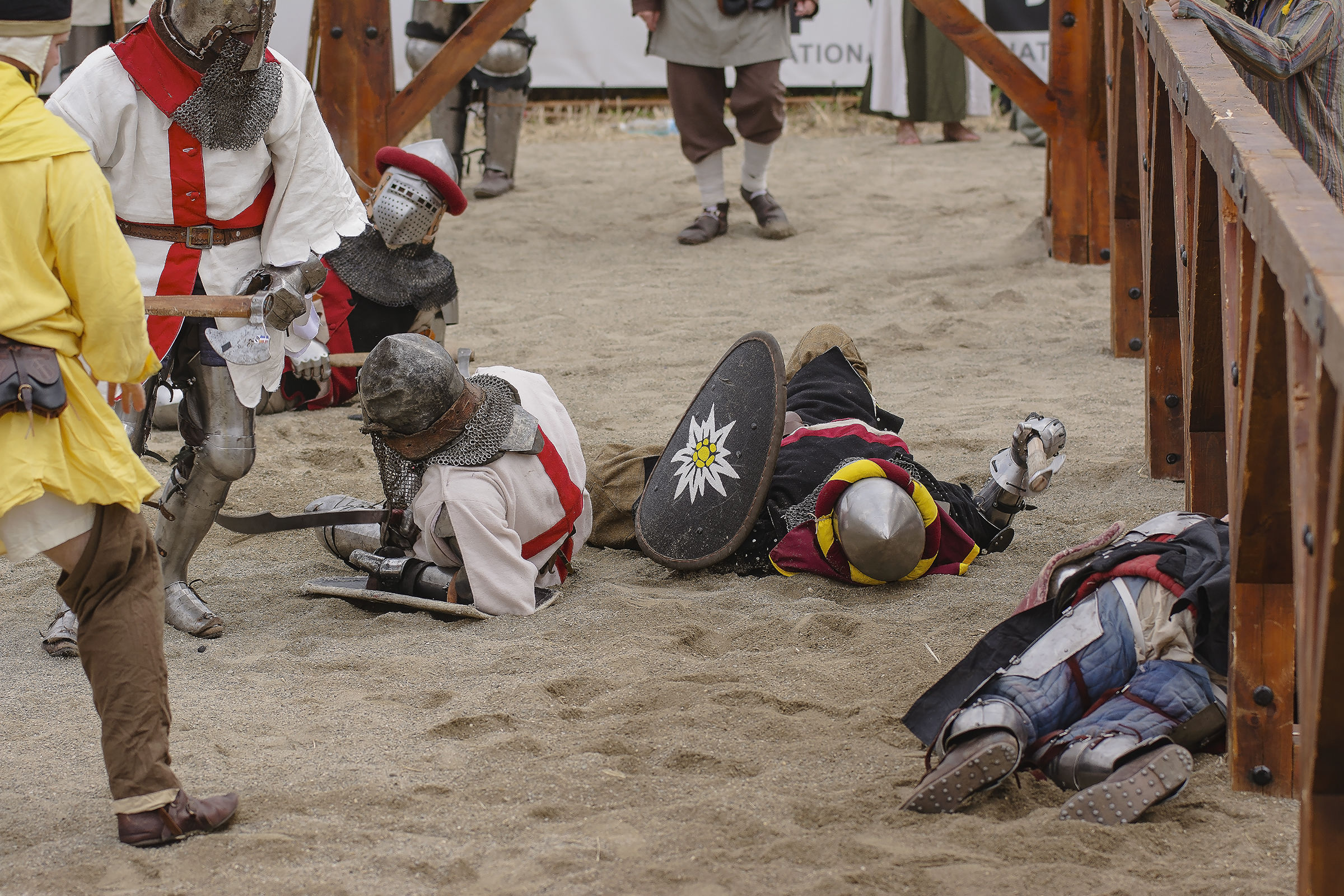 The killed warriors must remain on the ground