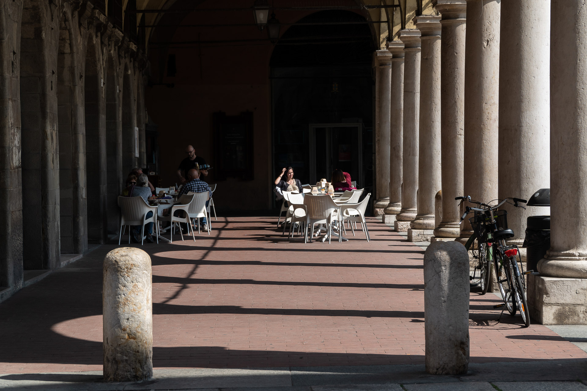 Piazza Maggiore-Portico