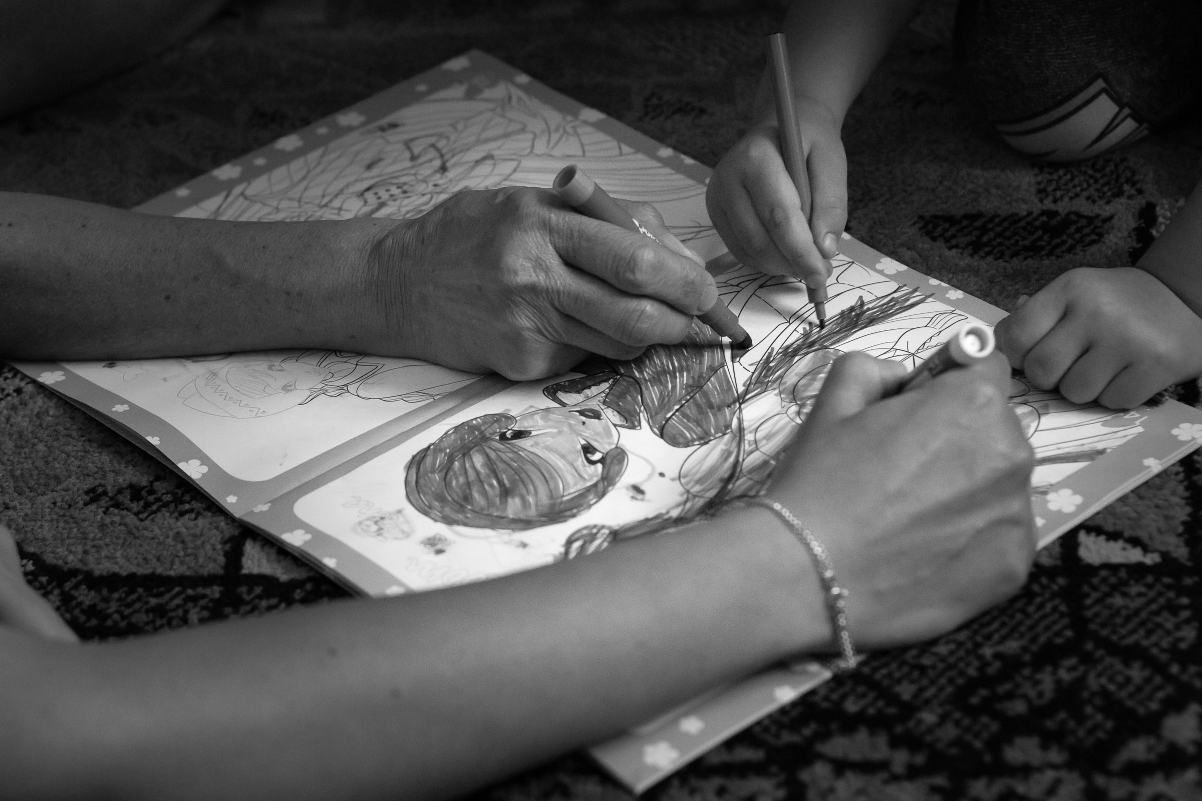 3 Generations in color