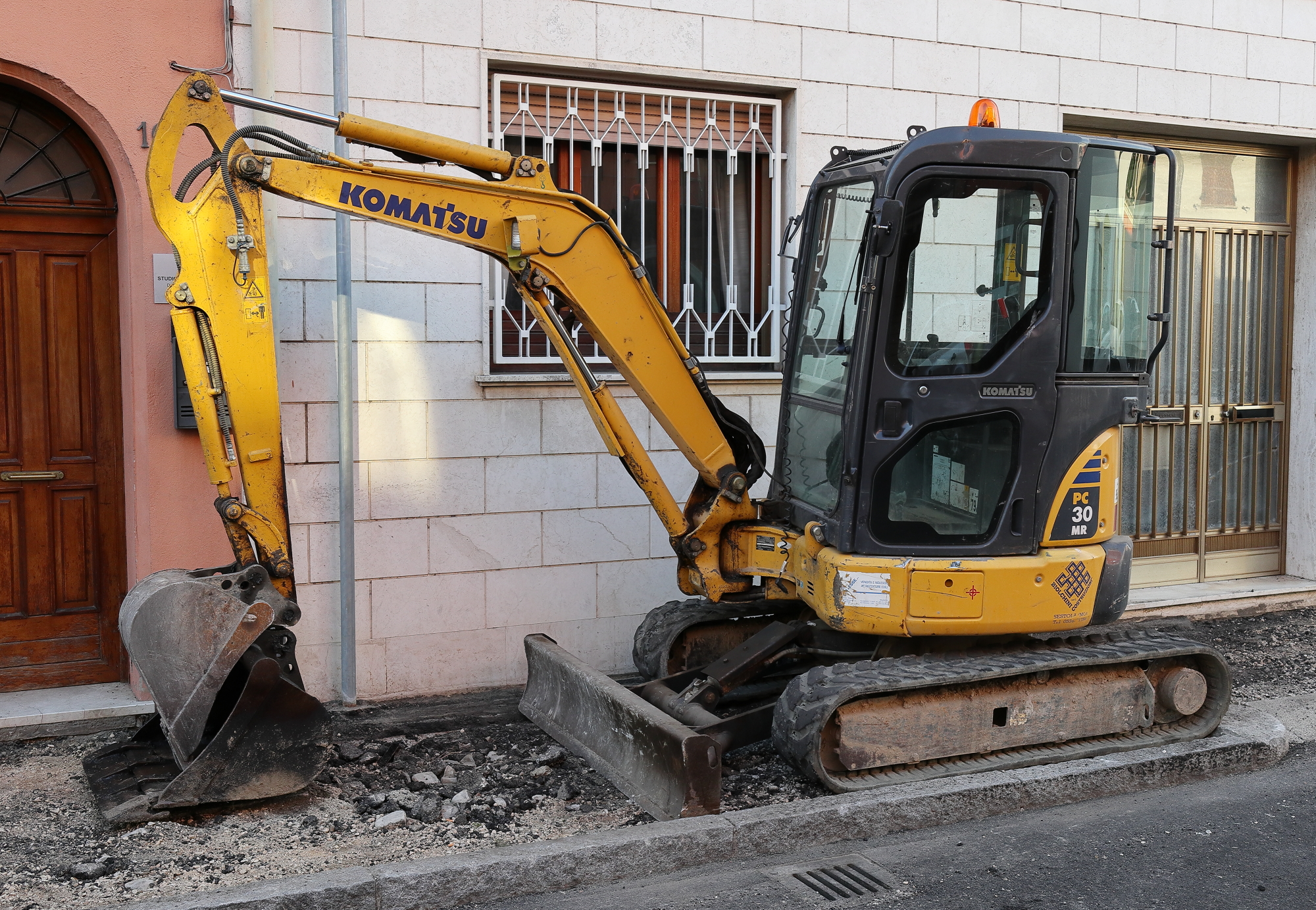 Walking (by bike) with the M6.