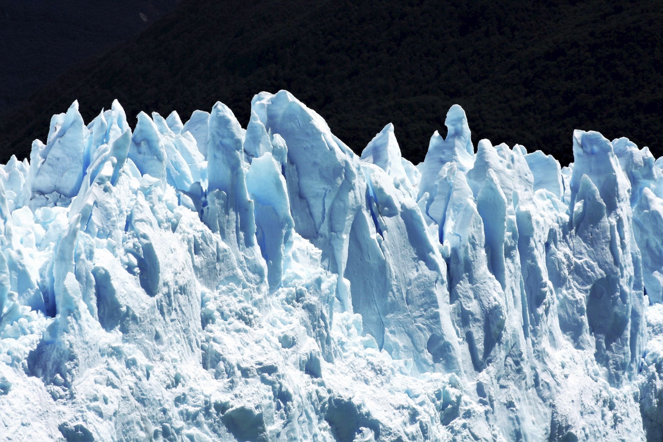 Il silenzio del ghiacciaio