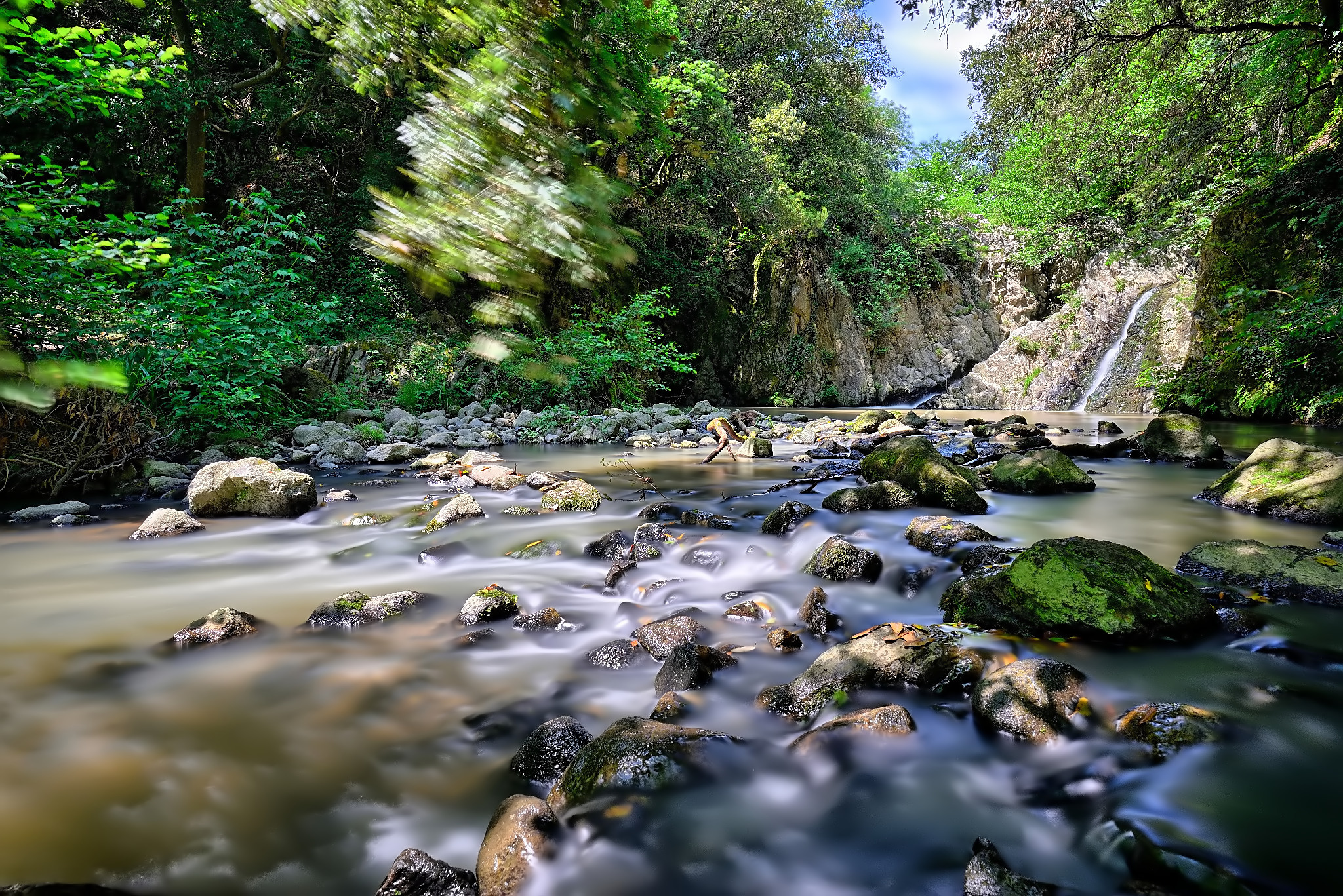 fosso vaccina e cascate dell'arenile cerveteri