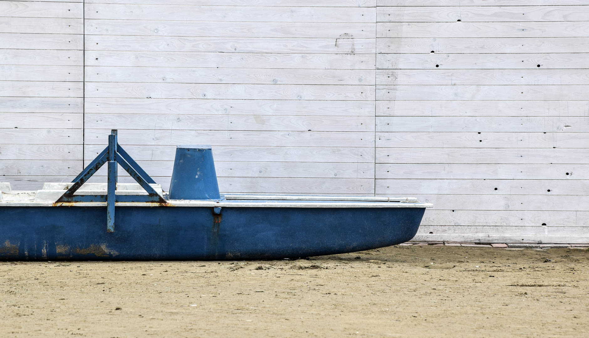 Ski. Nikon D3300. 1/400; f/13; ISO400