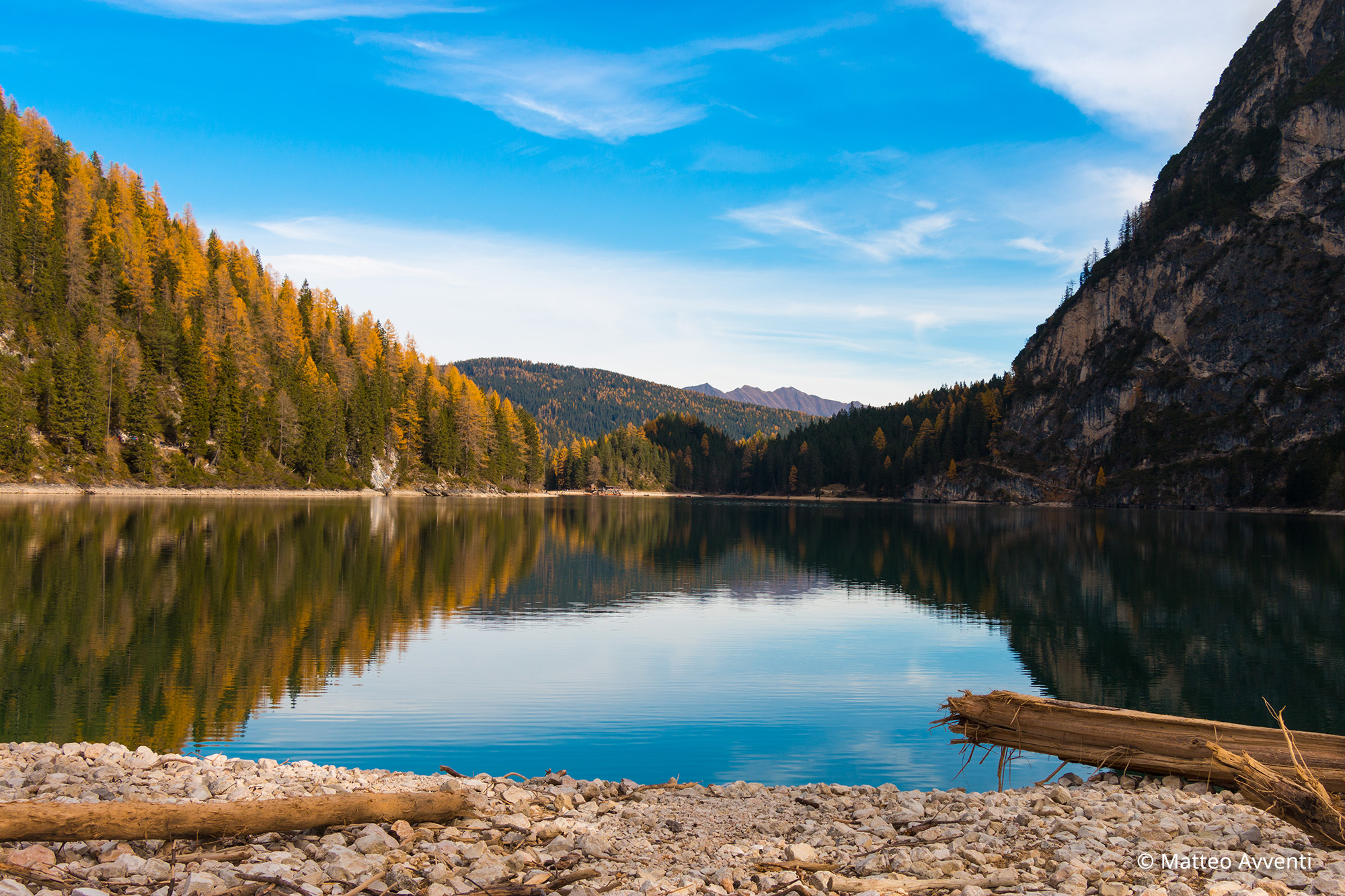 L'altro lato del lago di Braies