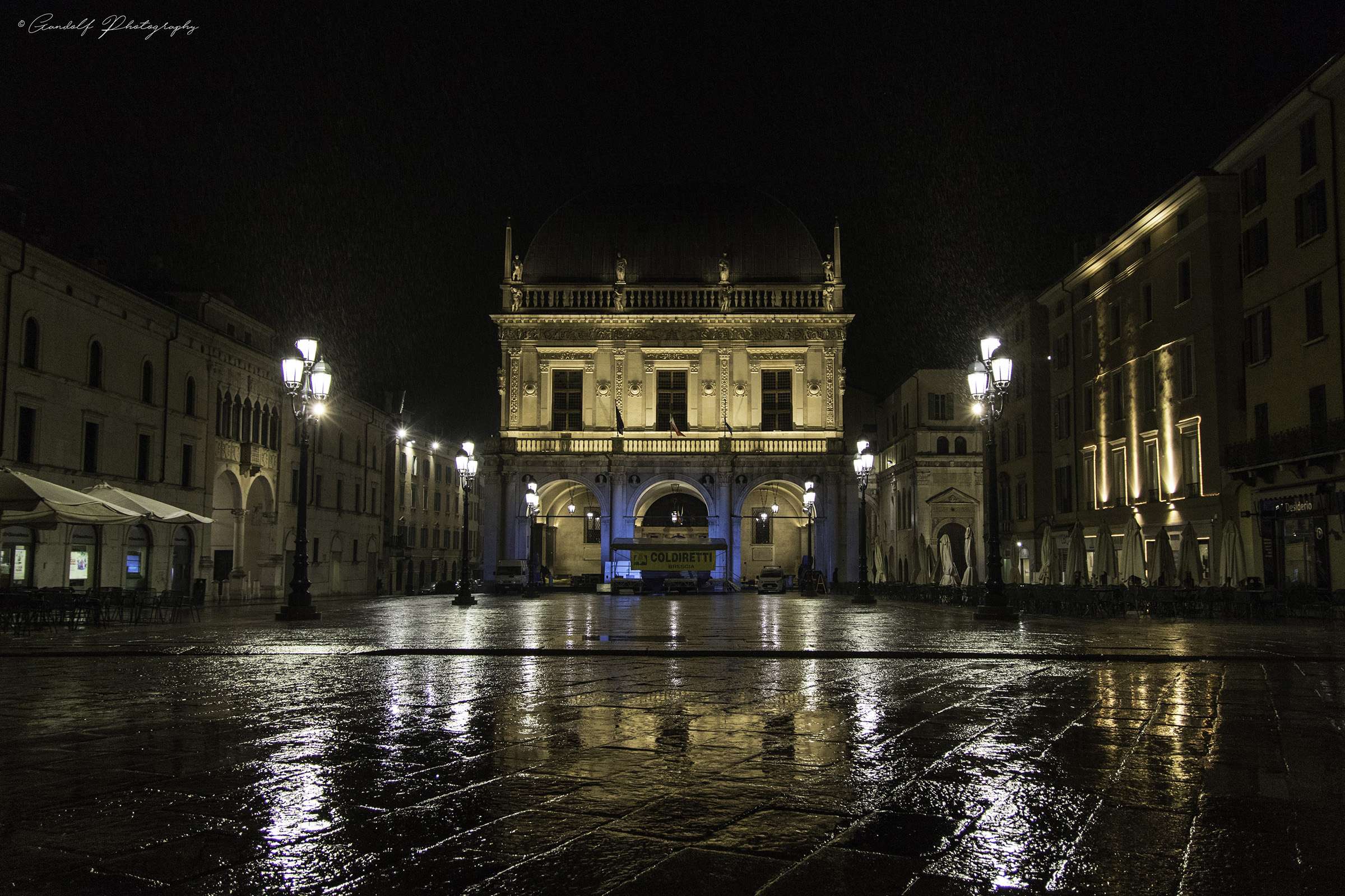 La Loggia e la pioggia