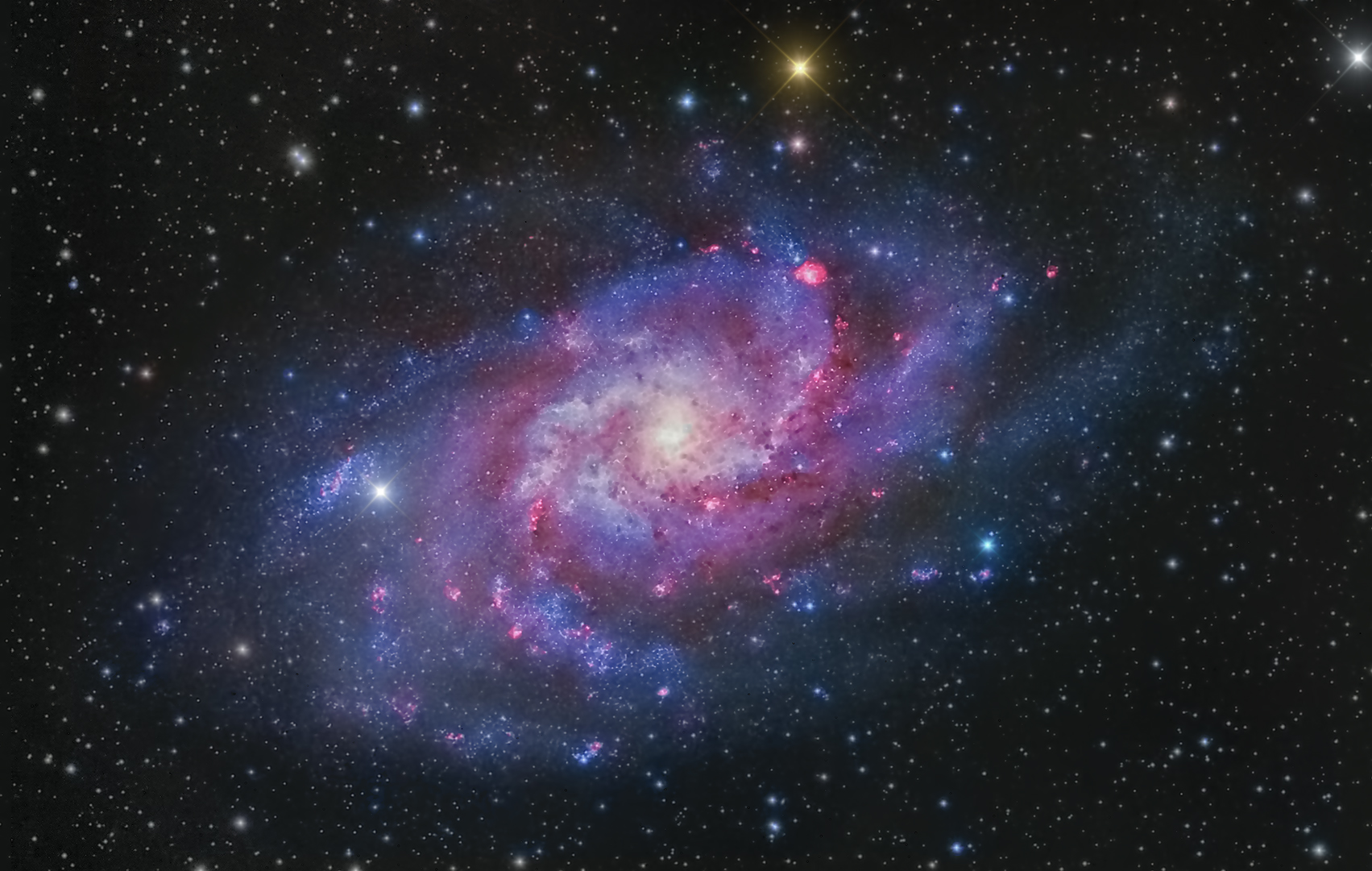 m33