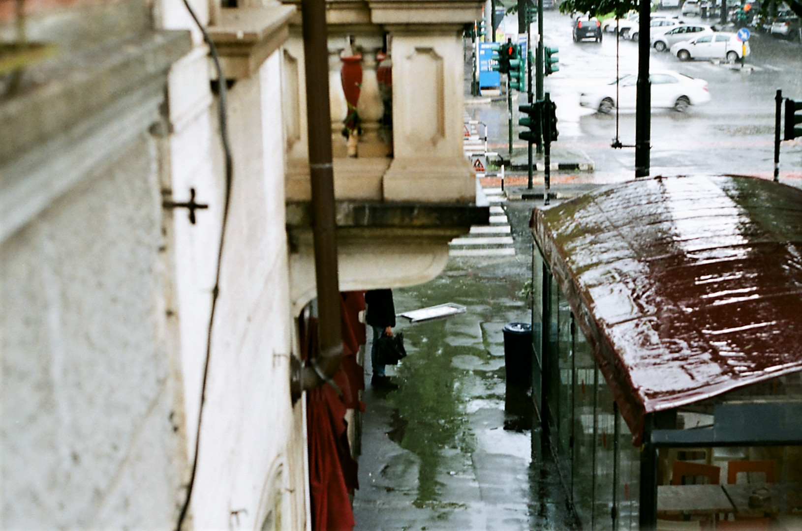 Maledetta paura di bagnarsi i capelli
