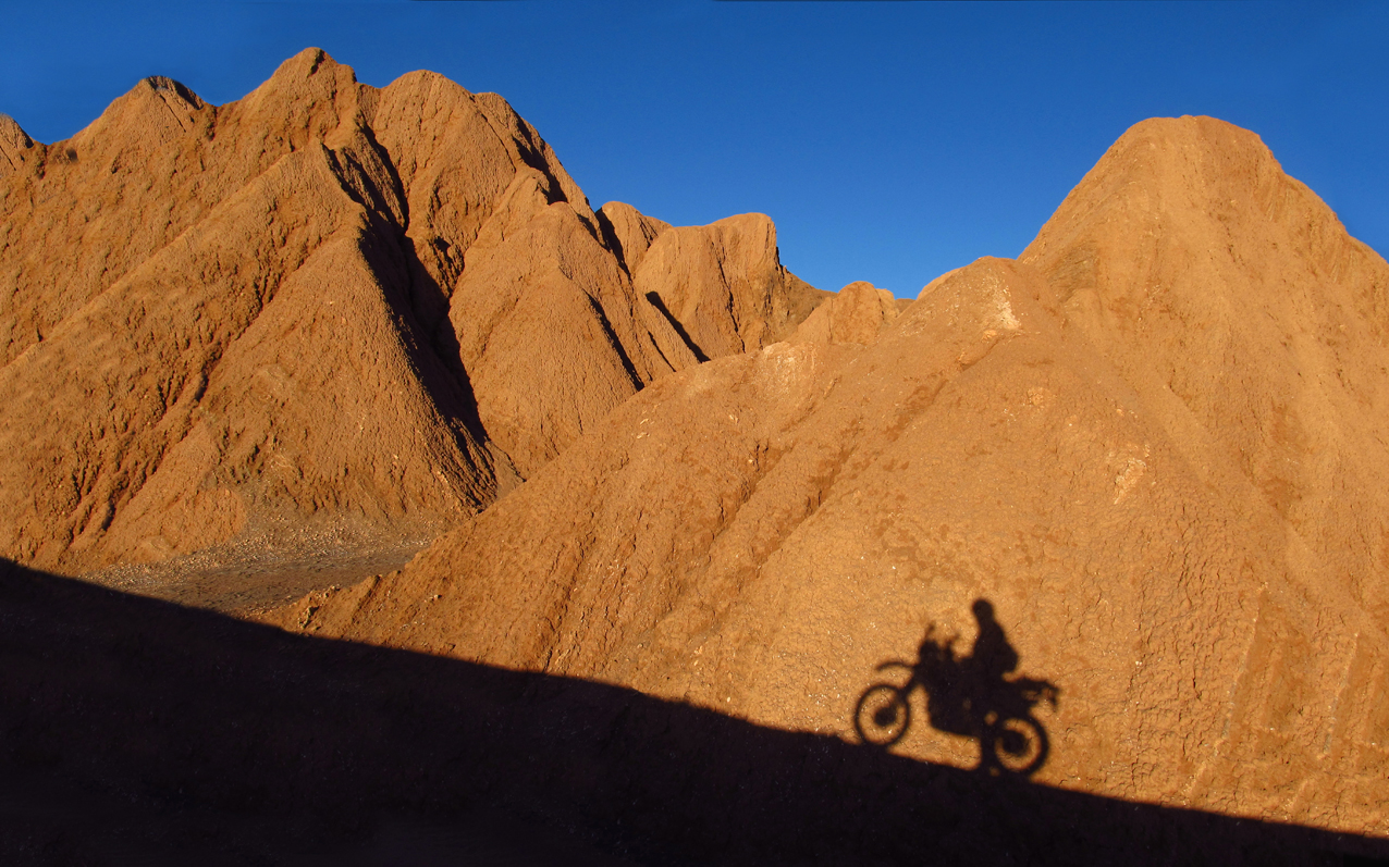 "passaggi silenziosi" - valle della luna - Cile