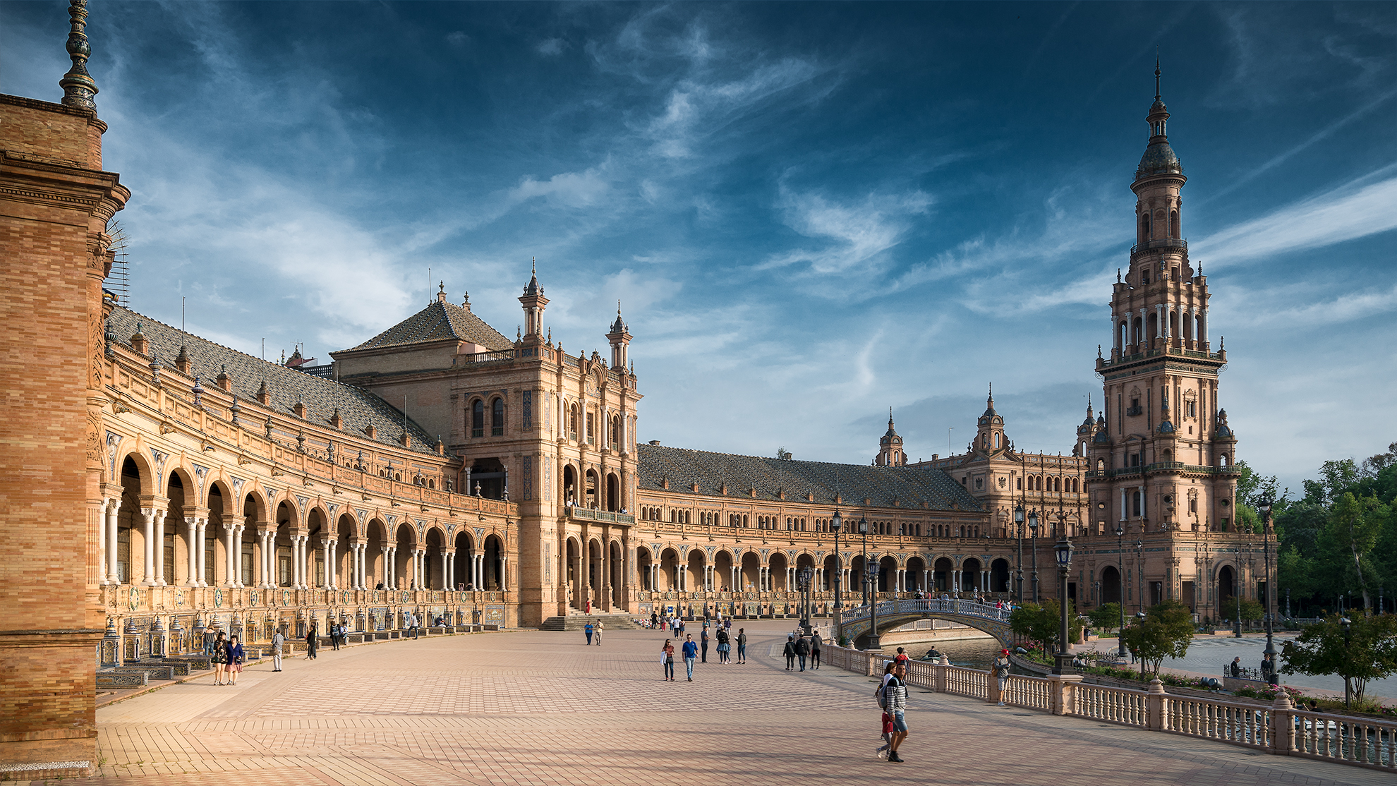 Siviglia, Plaza de Espana