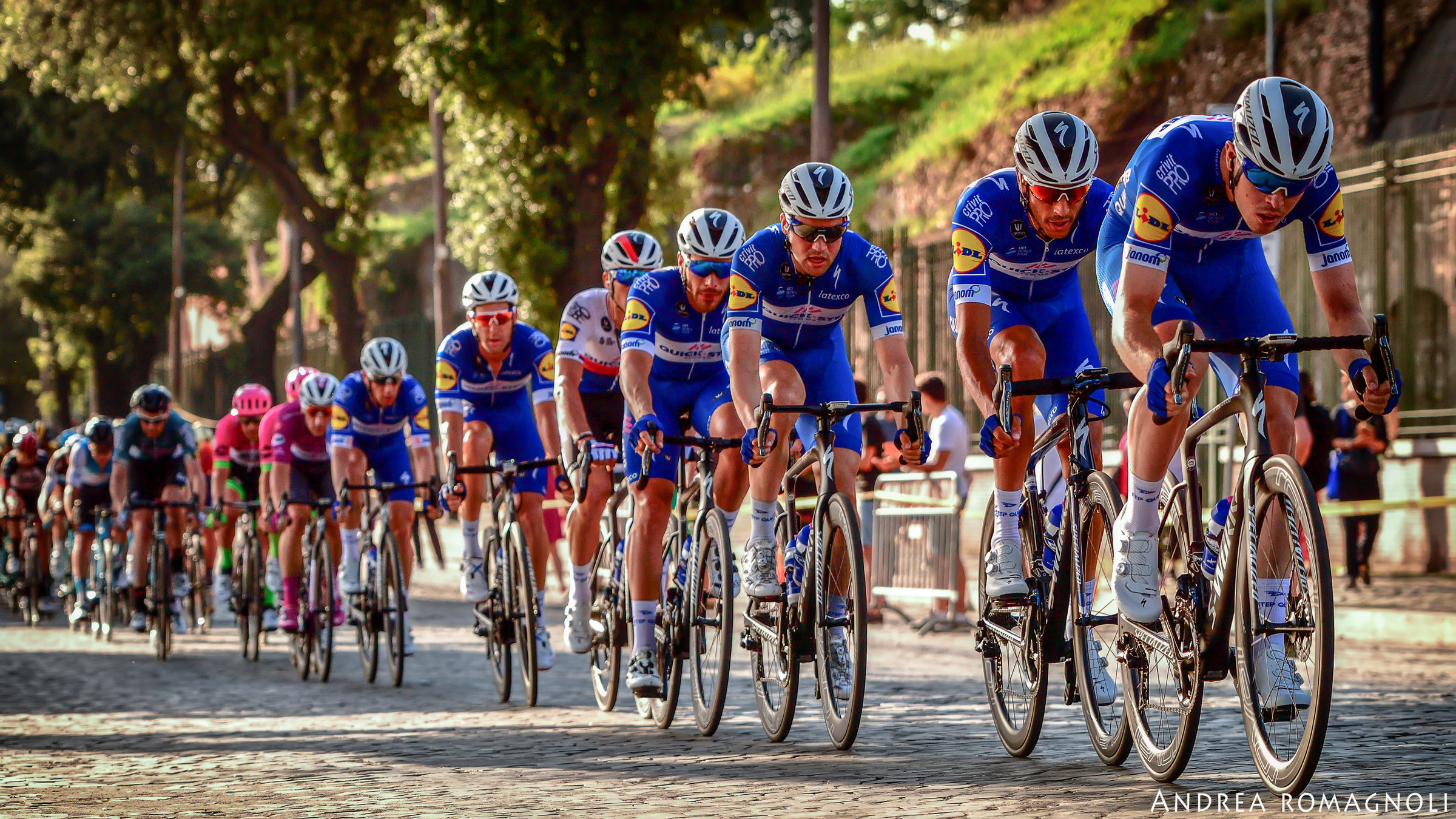 Round 2018 Blue Train...