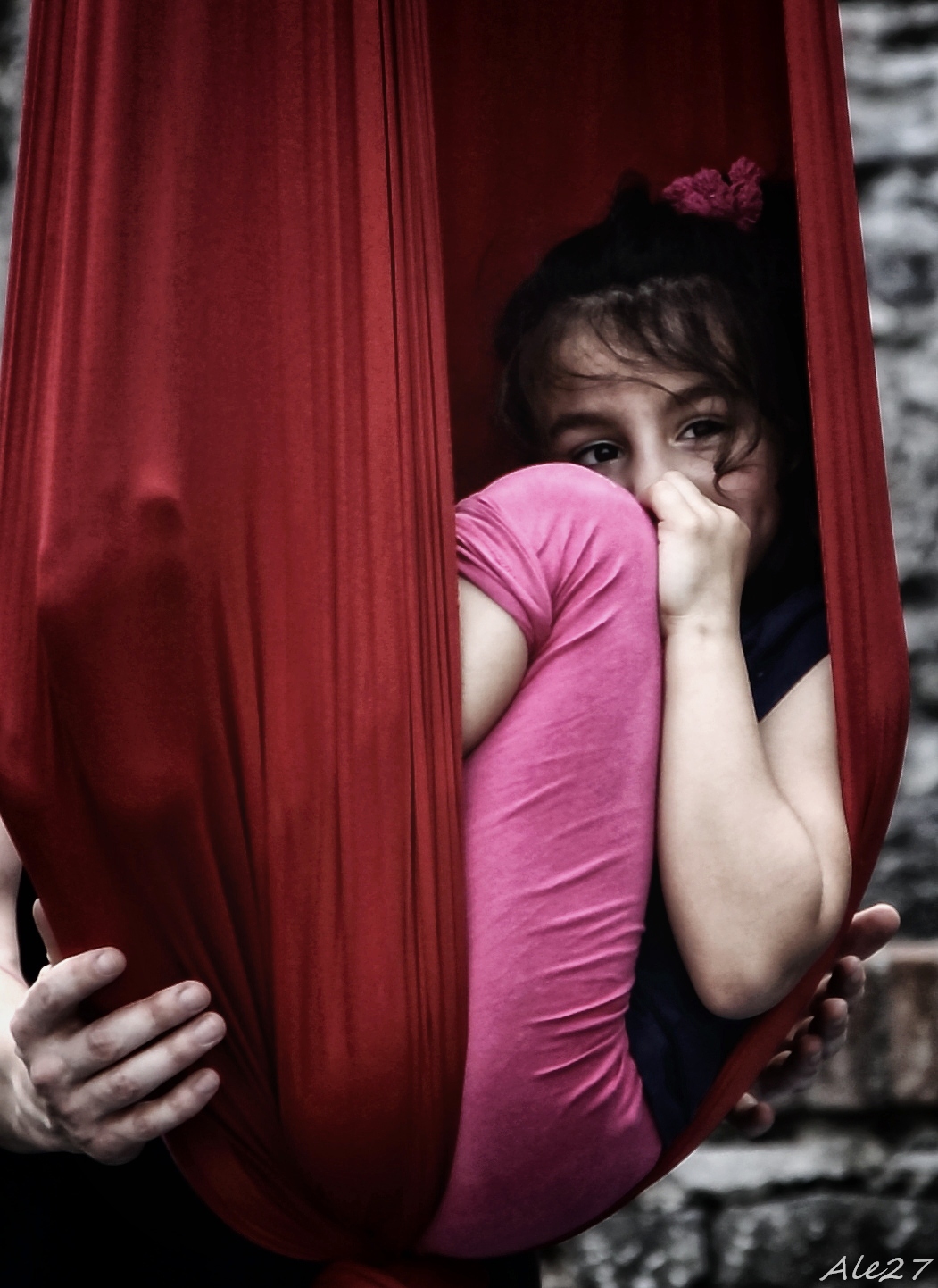 A shell... two hands... a look...