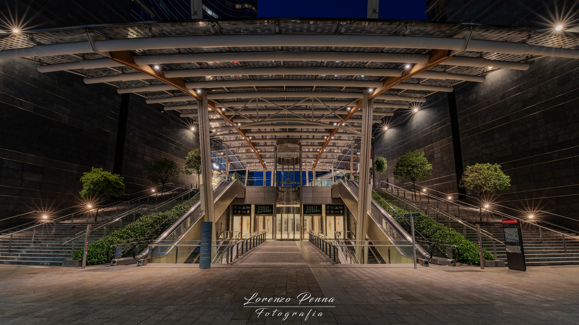 Ingreasso piazza Gae Aulenti