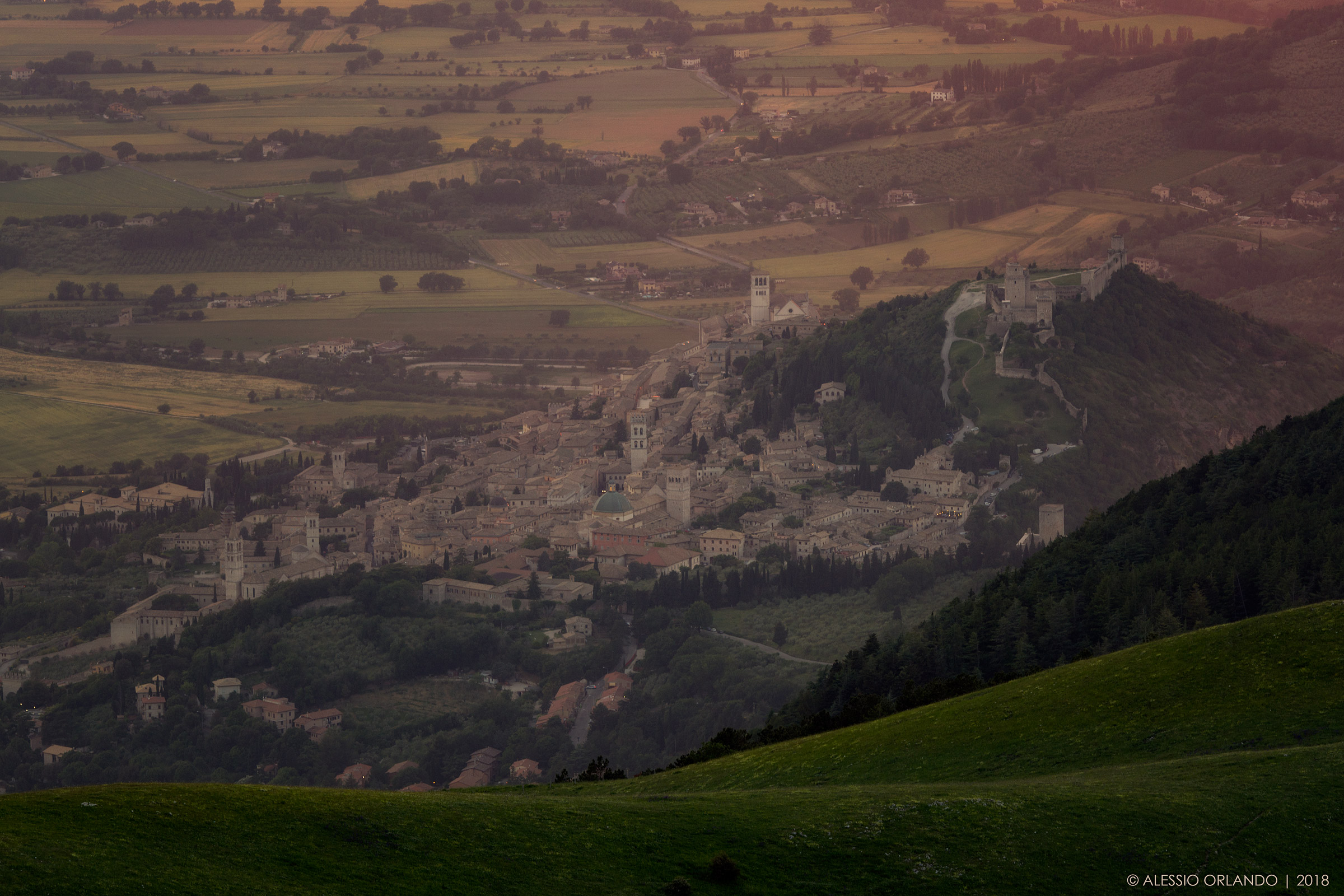 As the sun goes down... Assisi