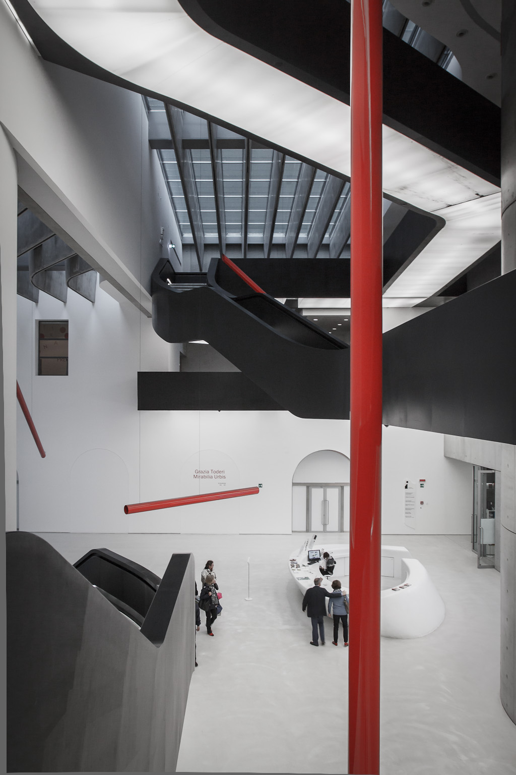 shape your life @ maxxi