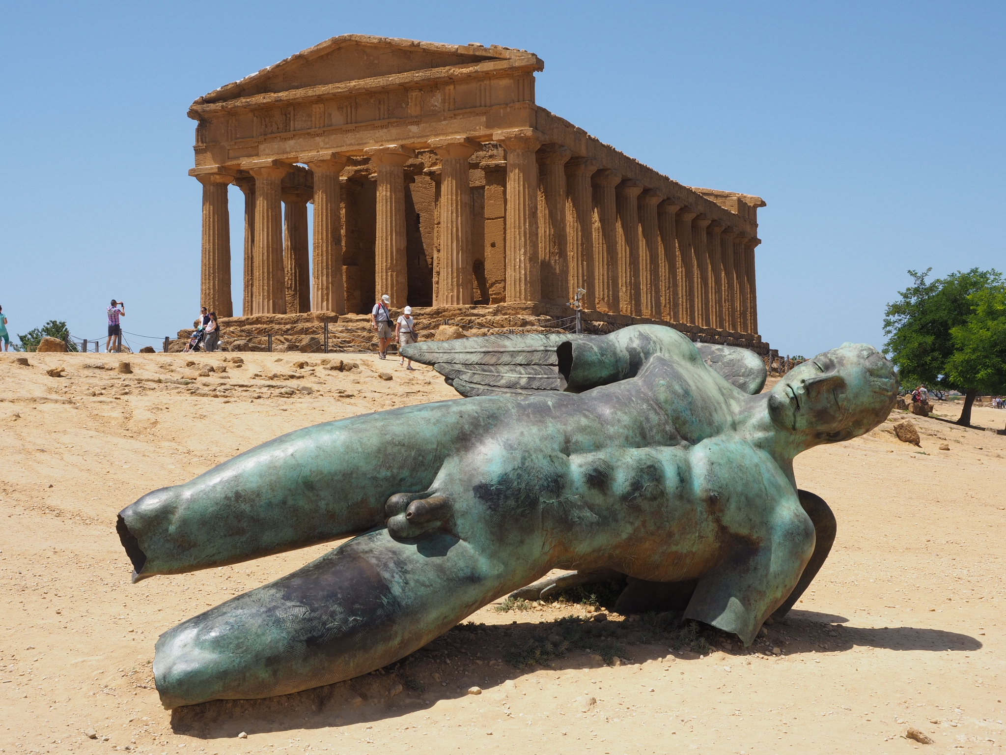 Icaro nella Valle dei Templi