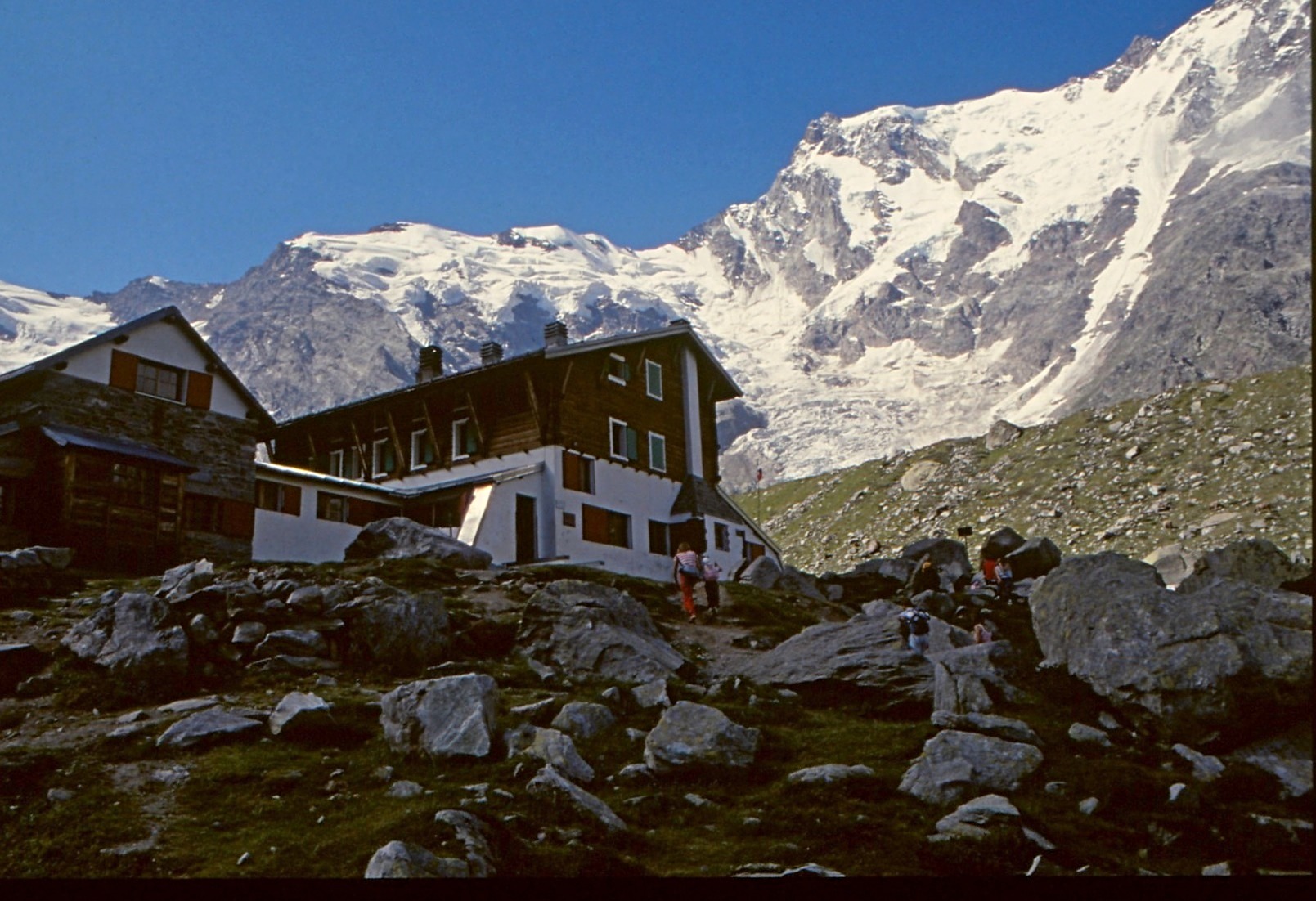 Il rifugio Zamboni-Zappa