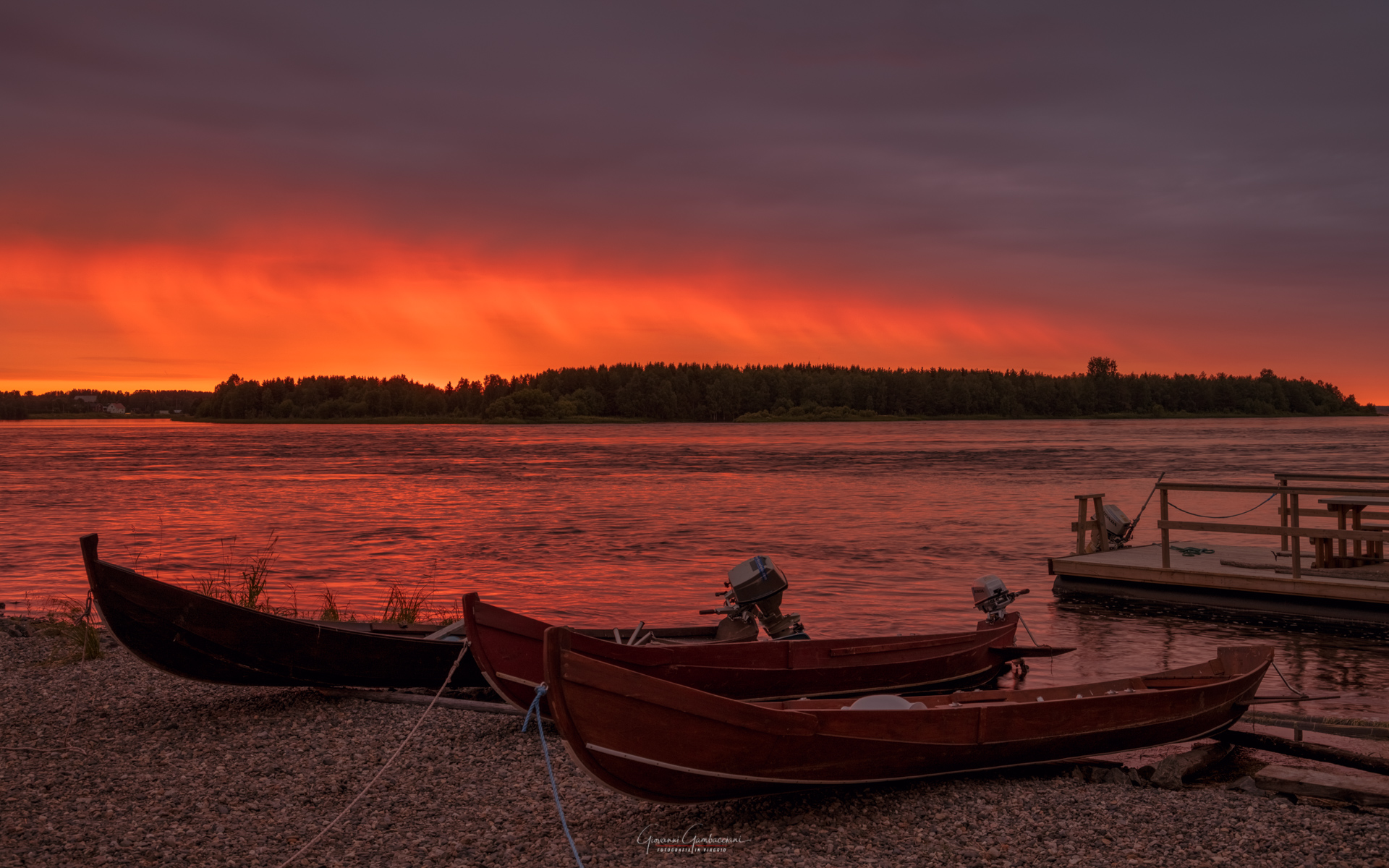Il fiume di Tornio col Sole di Mezzanotte