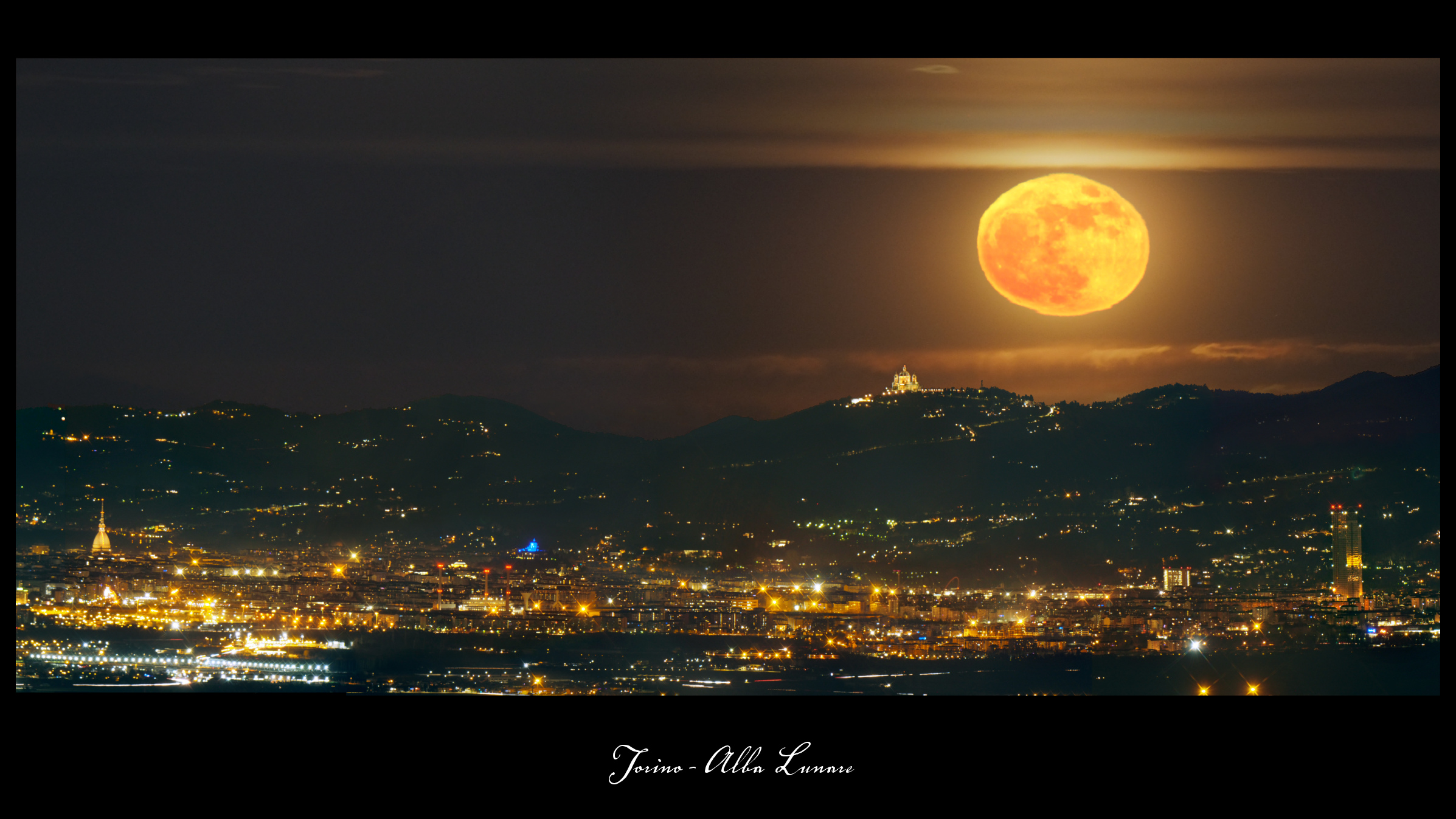 The Abat-Jour on the city