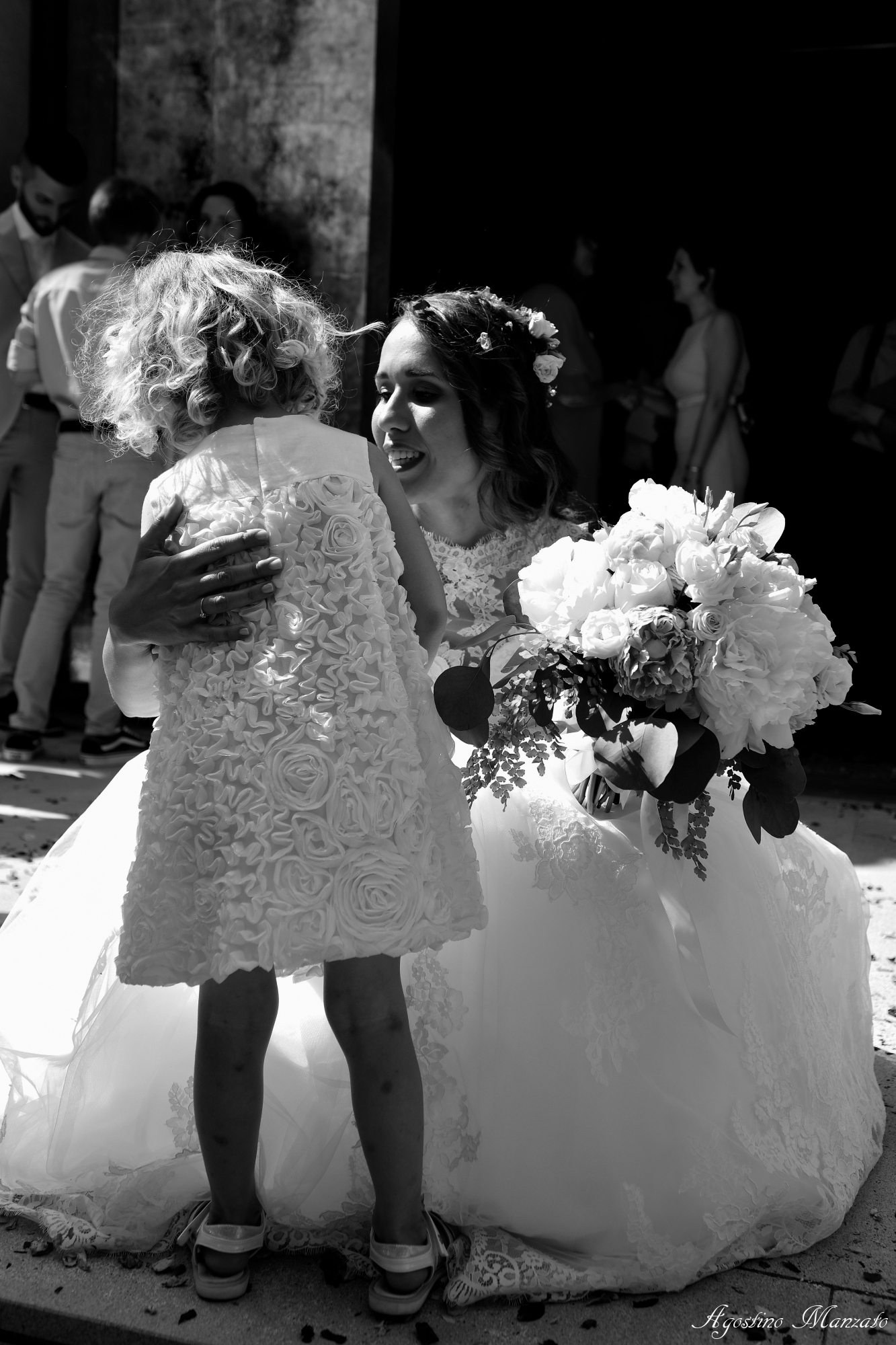 The bride comforts The damsel