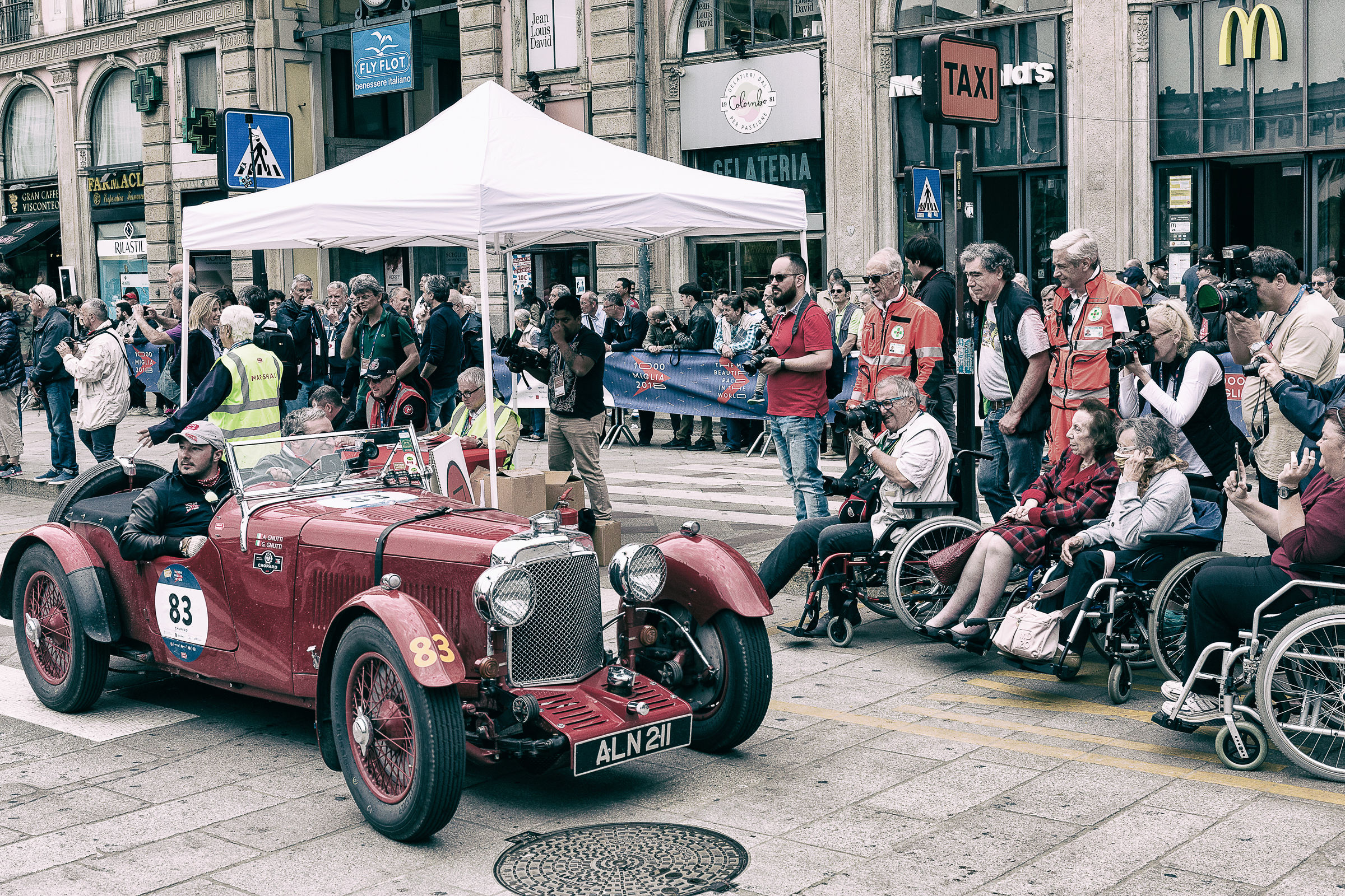 Mille Miglia a Milano Piazza Duomo 19 maggio 2018