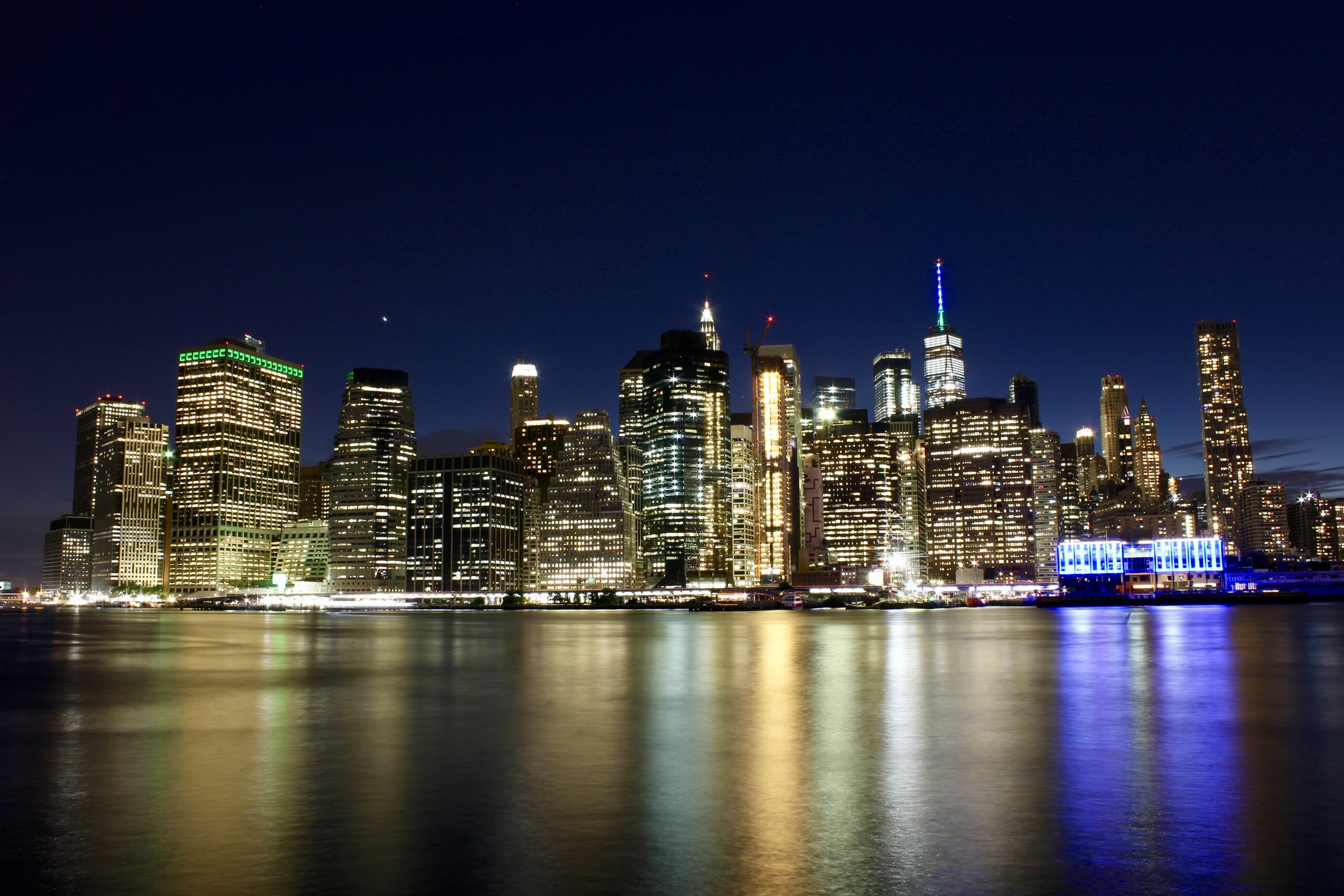 New York- skyline lower Manhattan