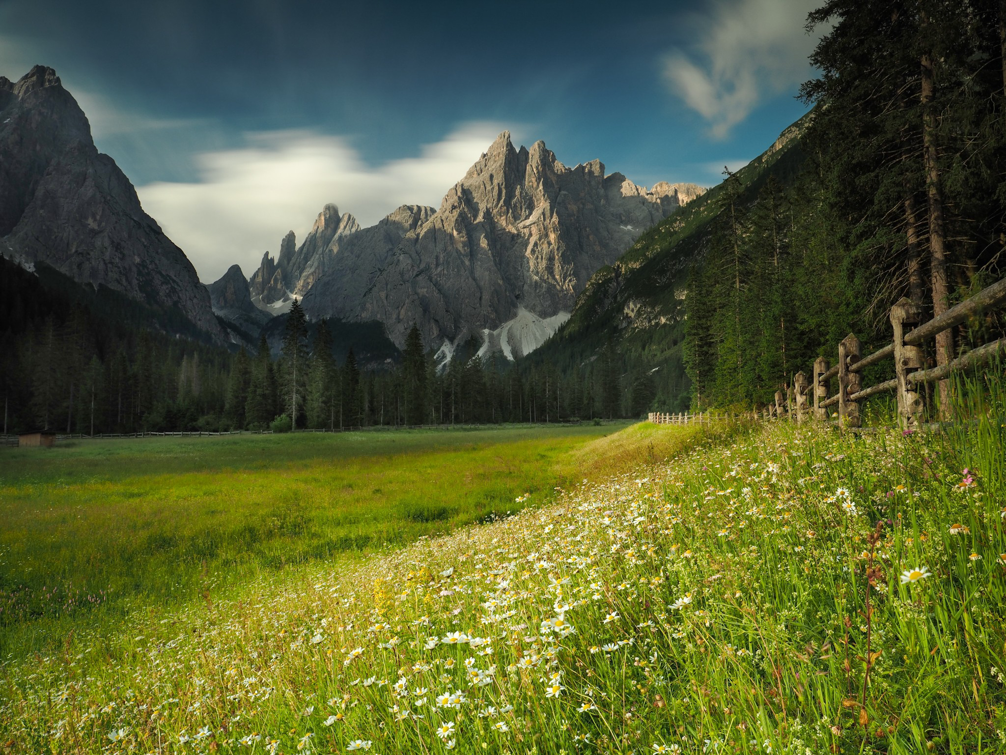 Alba in Val Fiscalina