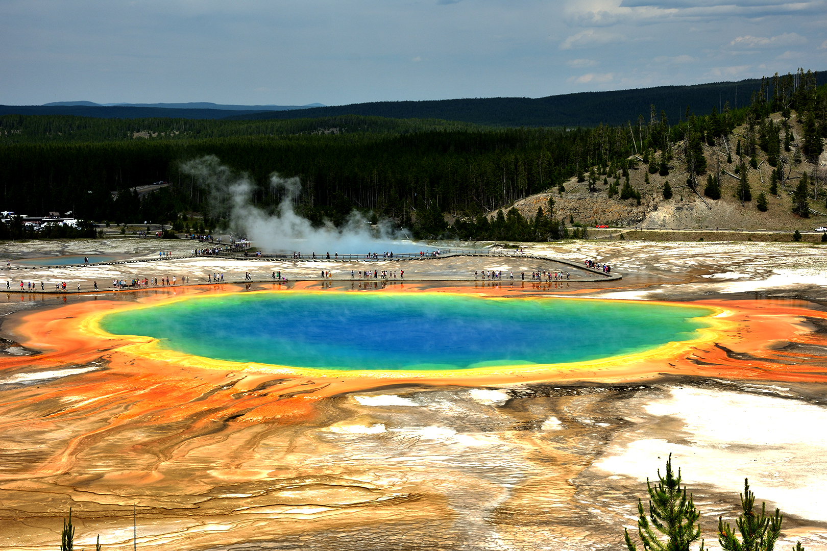 grand prismatic - yellowstone