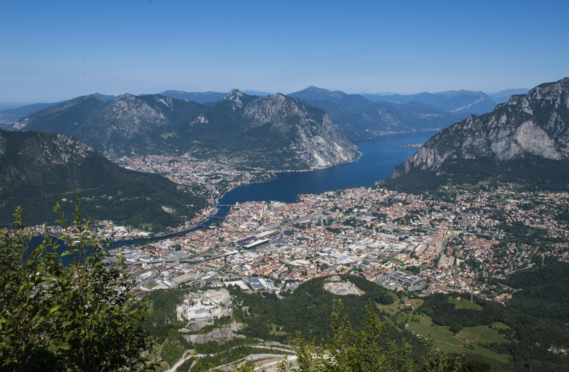 Lecco, il lago e le sue montagne