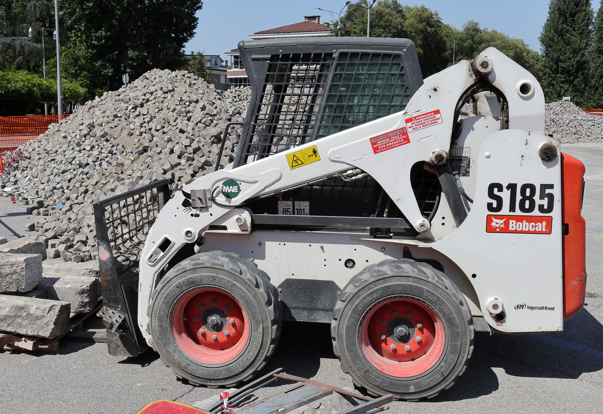 A spasso (in bici) con la M6.