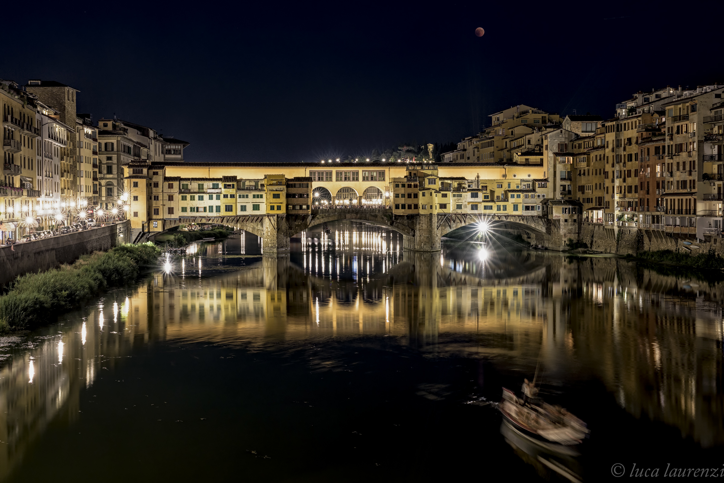 Eclipse on the old bridge