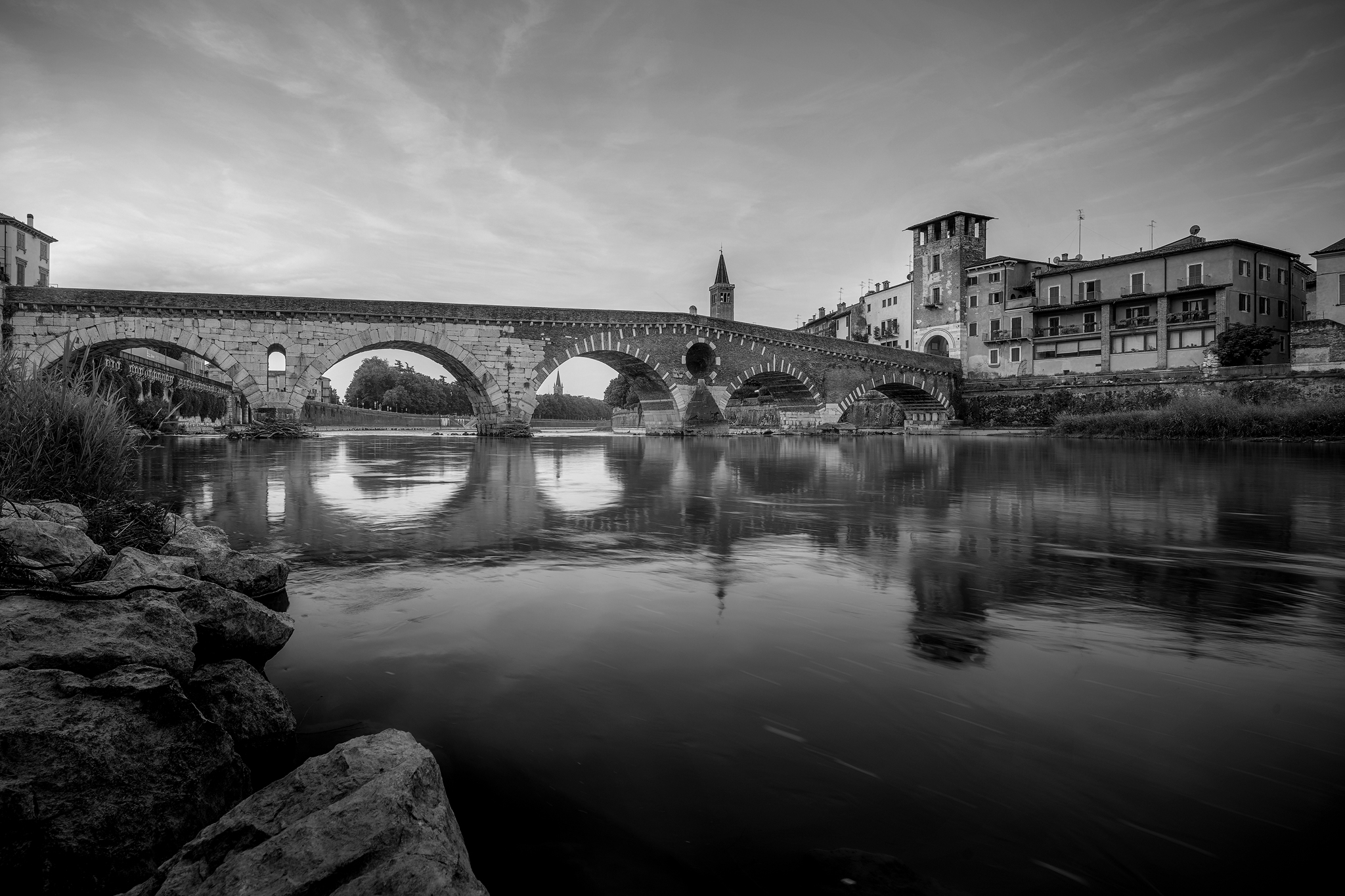 Ponte pietra