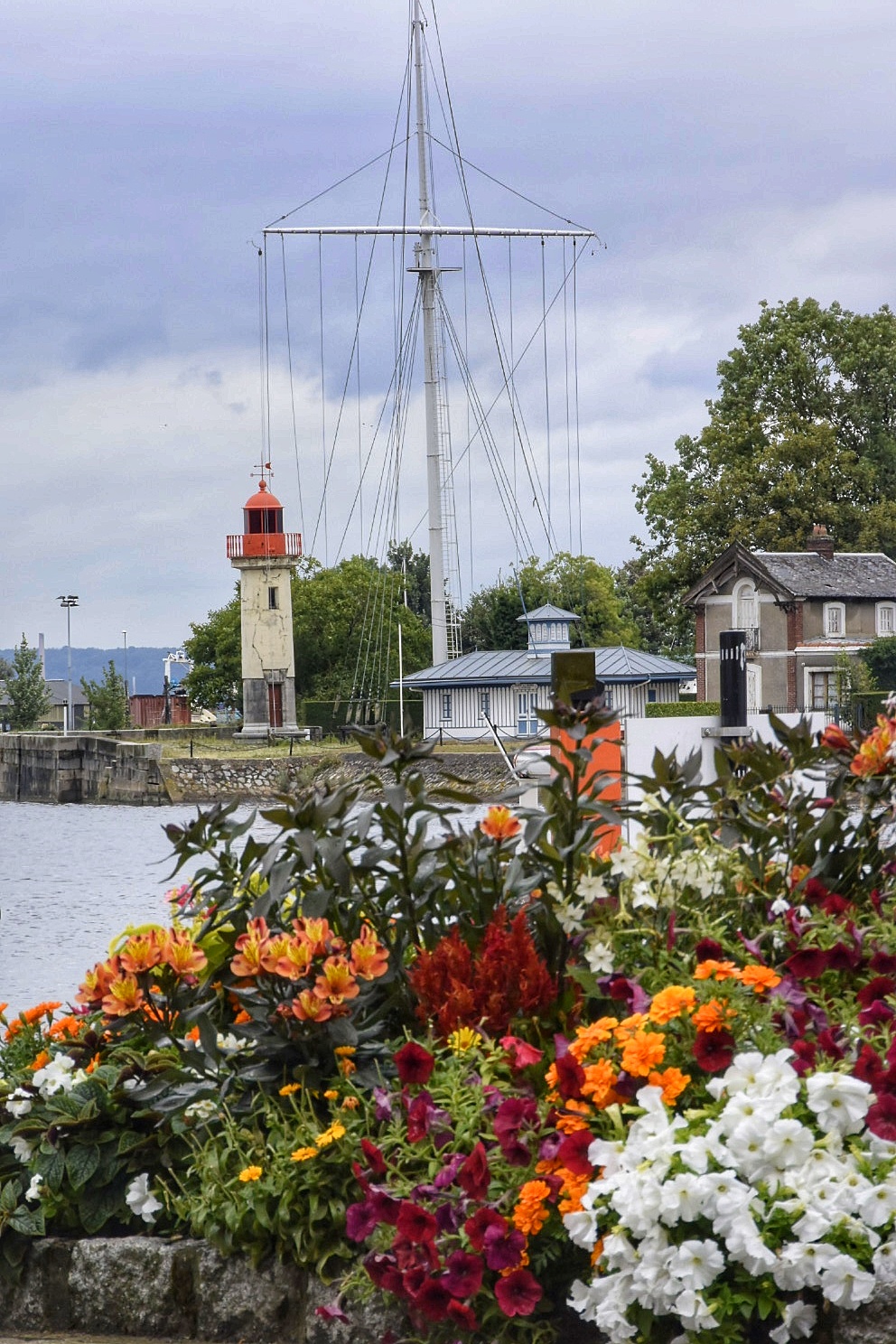 The Little Lighthouse