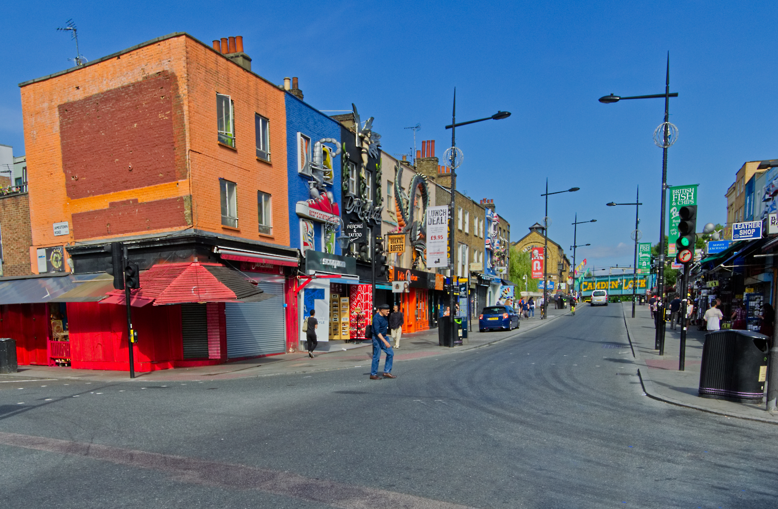 The colors of CAMDEN LOCK