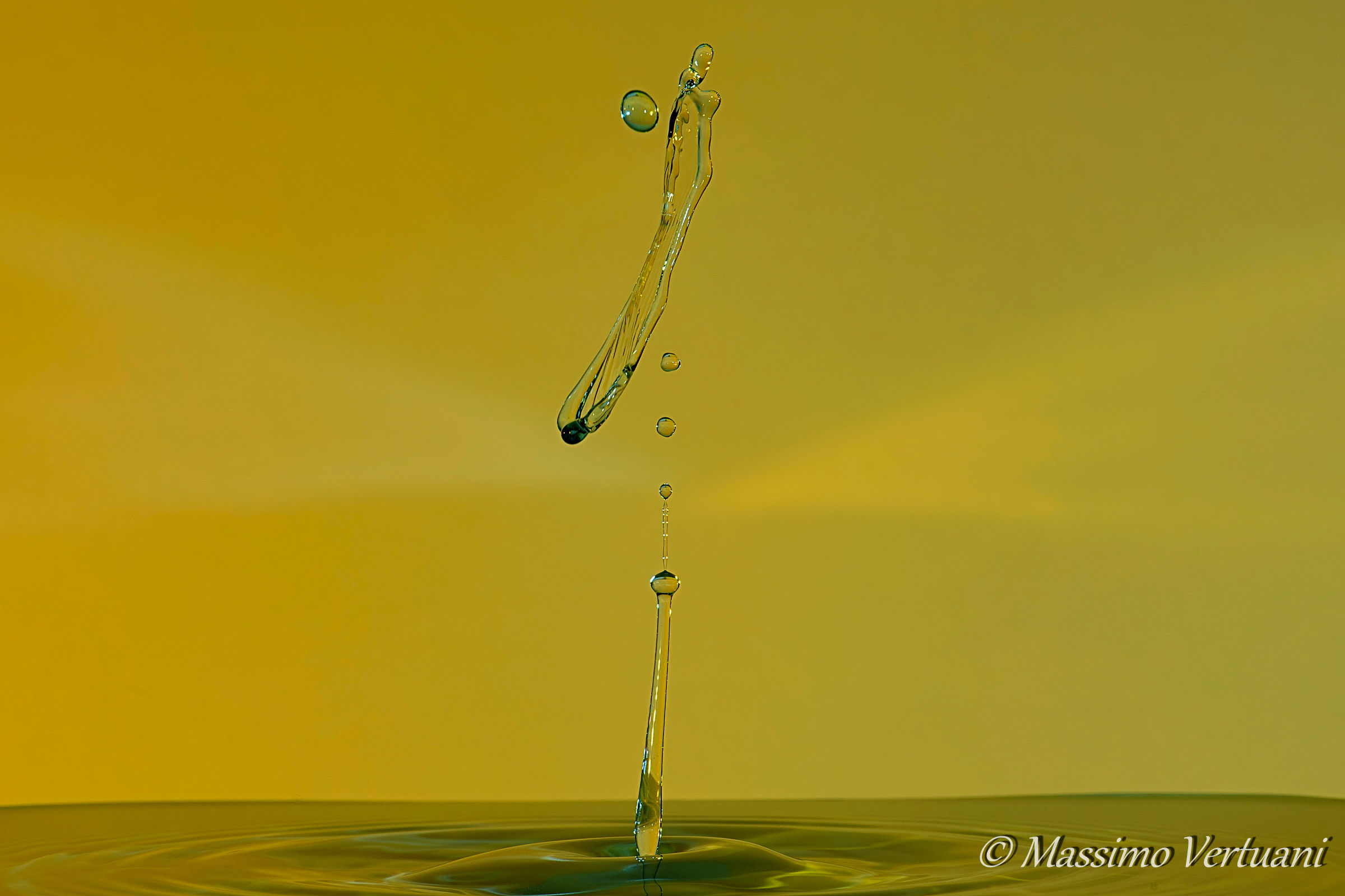 Collisioni tra gocce d'acqua