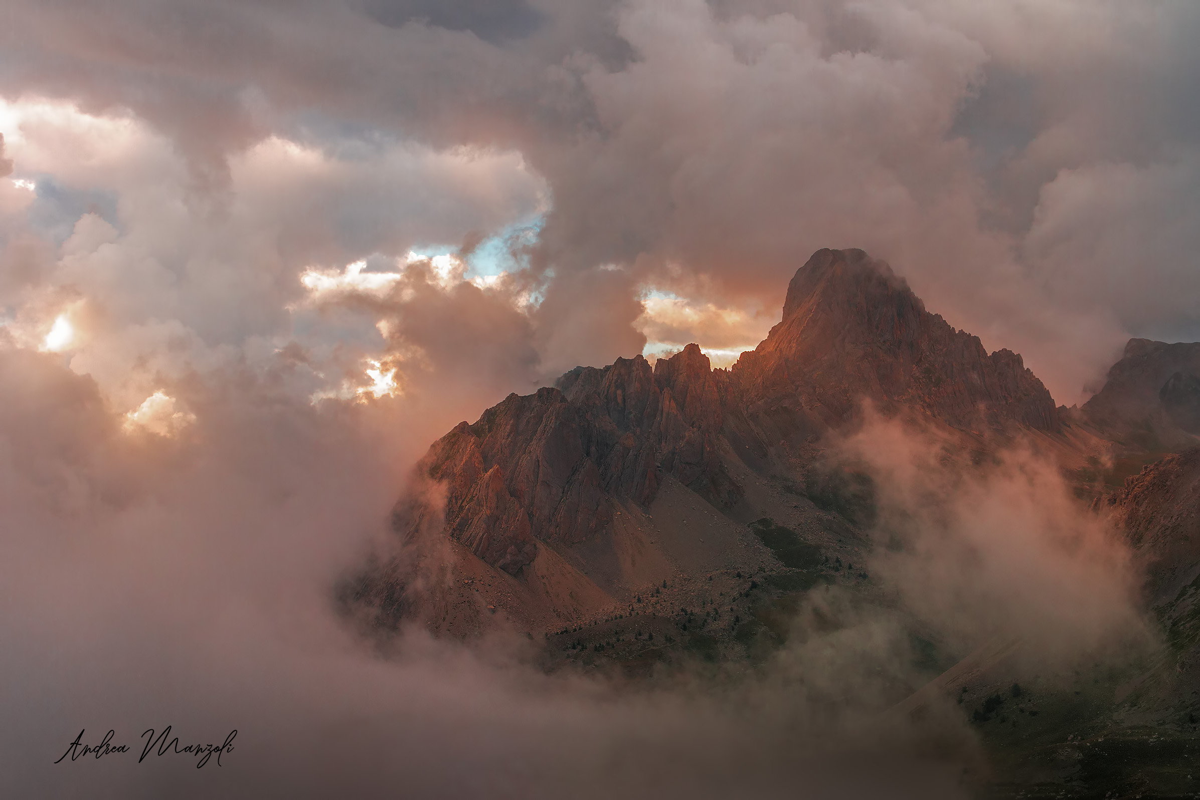 Rocca la Meja al tramonto