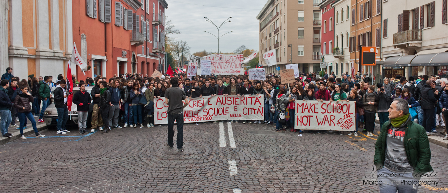 Manifestazione Studentesca a Mantova