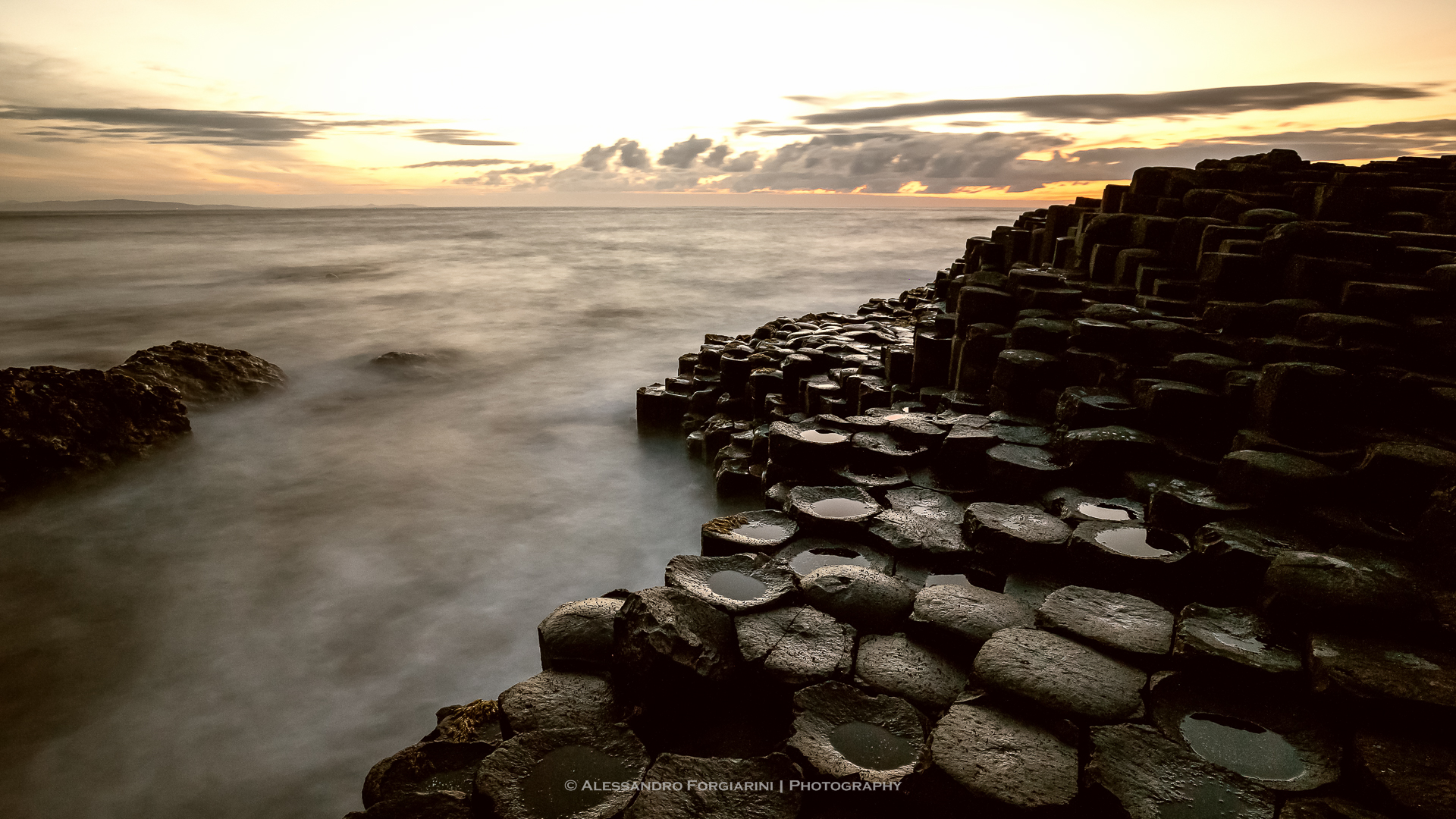 Giant Causeway Dark Version