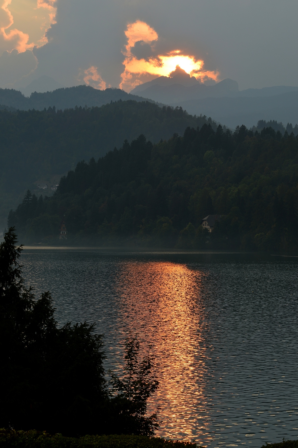 tramonto a Bled
