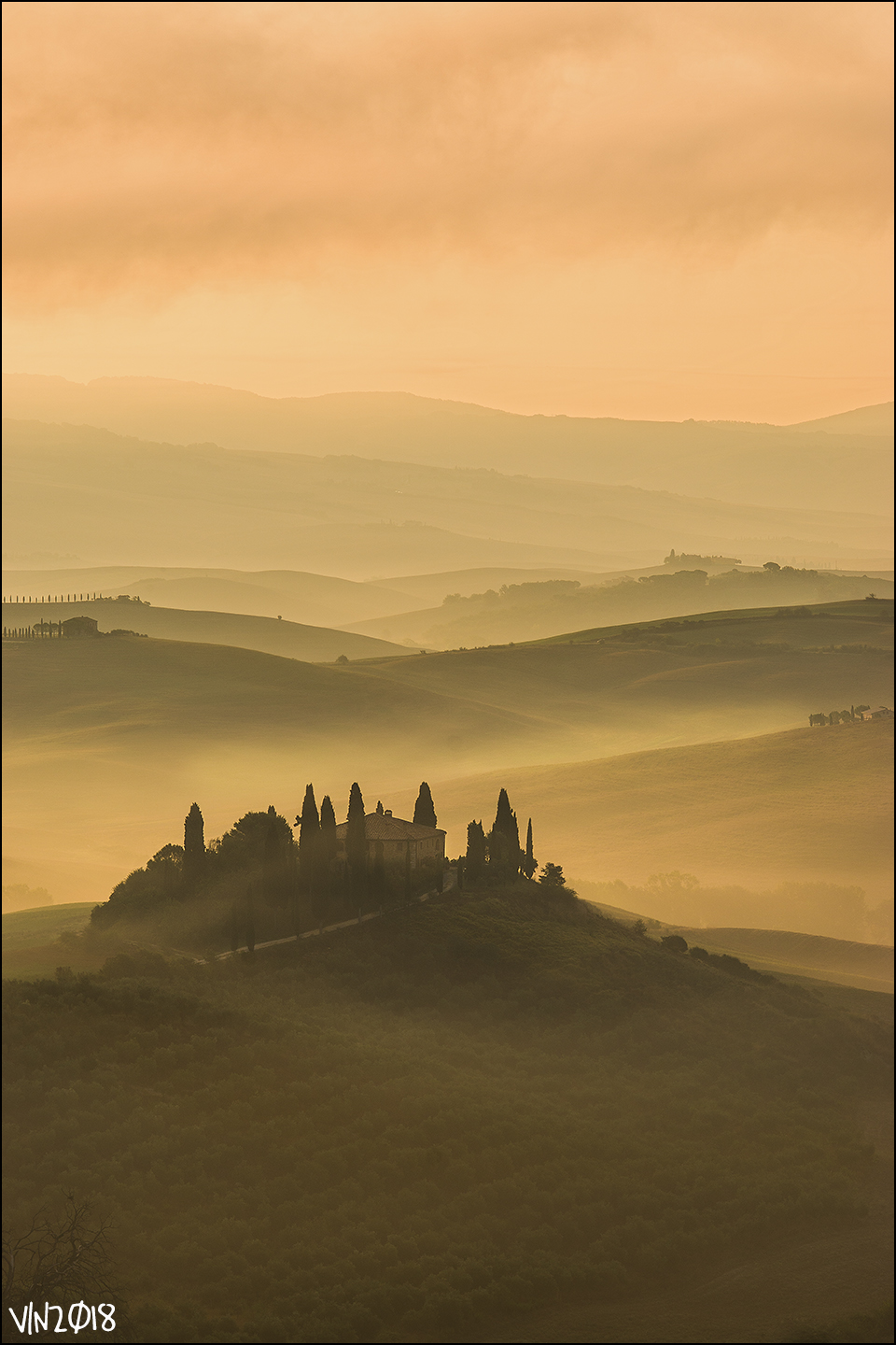 Alba in Val d'Orcia, agosto 2018