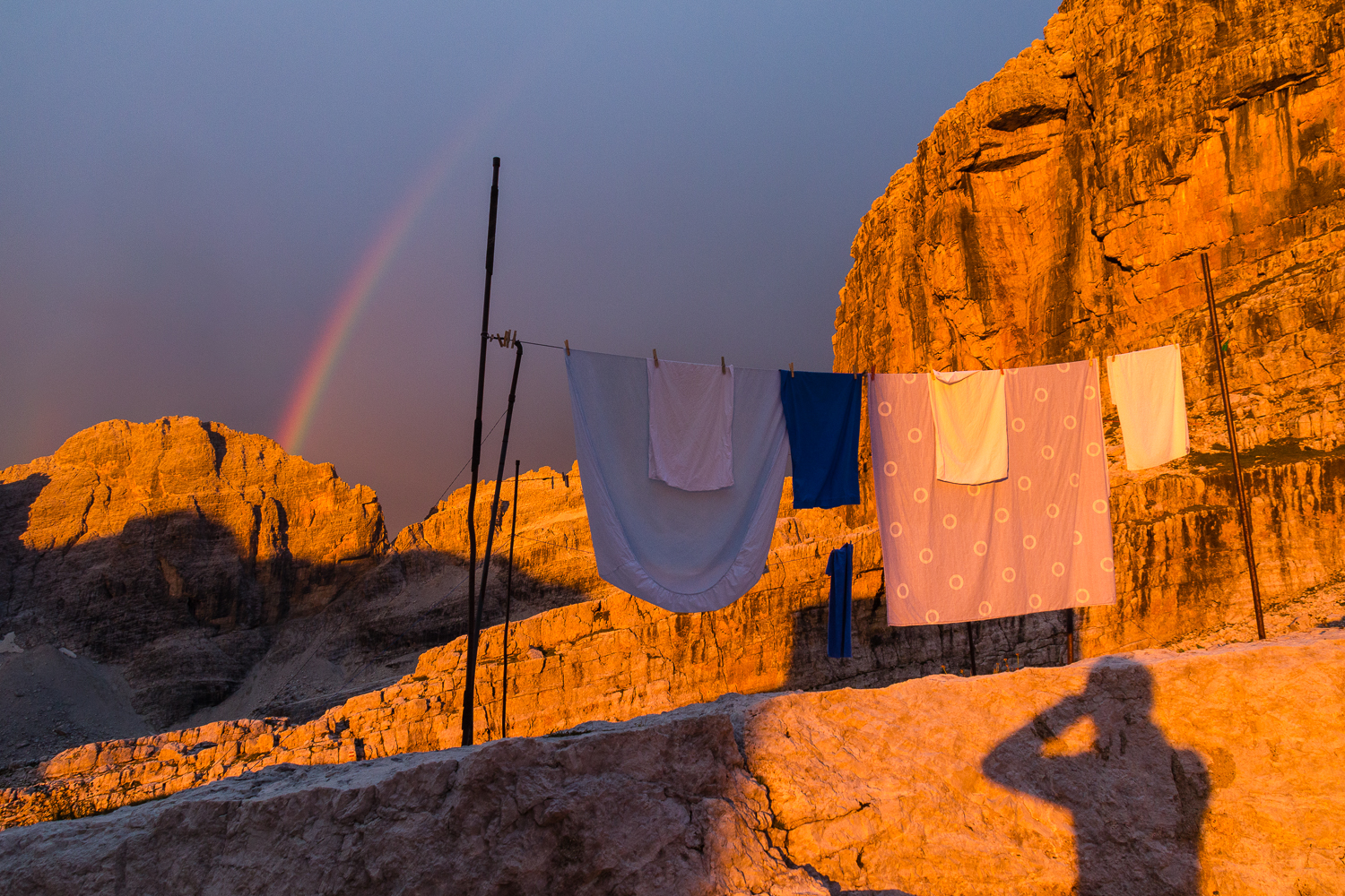 Arcobaleno e panni stesi