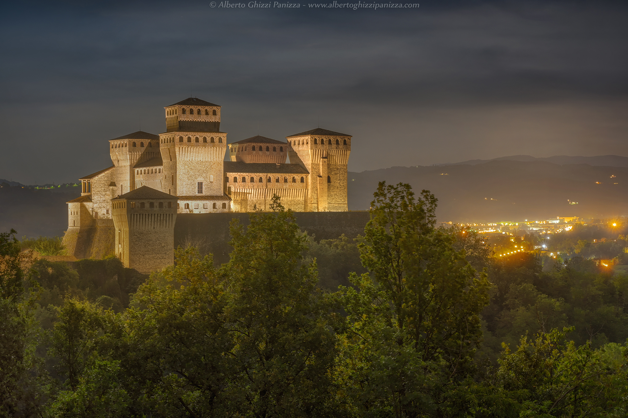 Il castello di notte