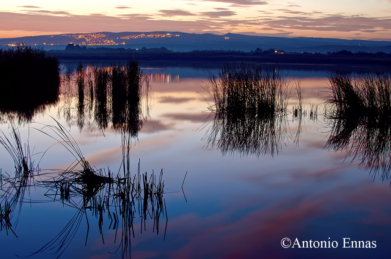 Alba sullo stagno di Platamona....Sassari