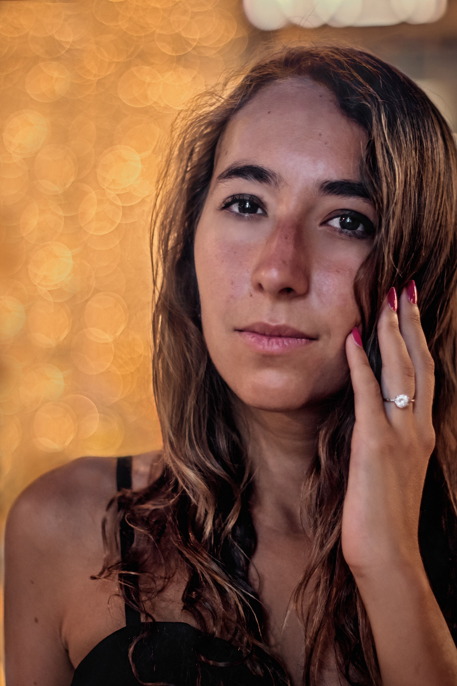 Playing with the lights of the shop windows, take 2