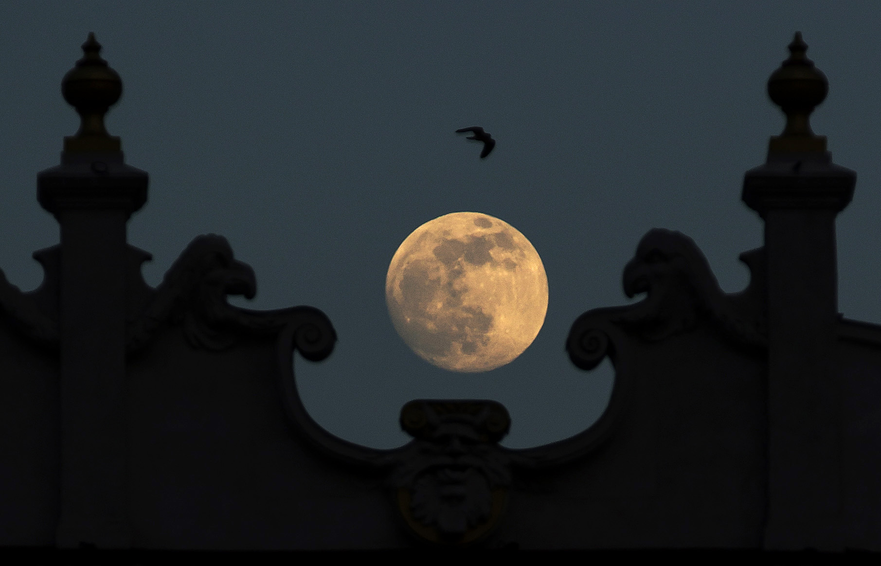 Luna ed architettura