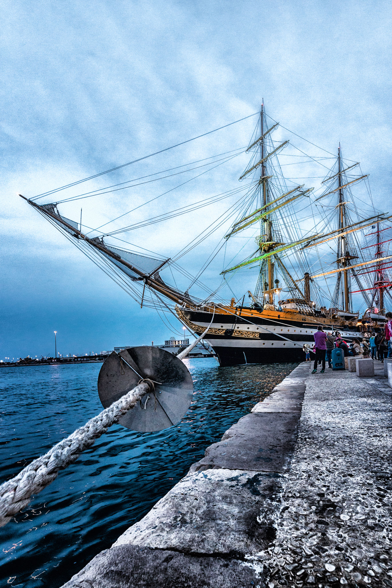 Amerigo Vespucci_Brindisi Port
