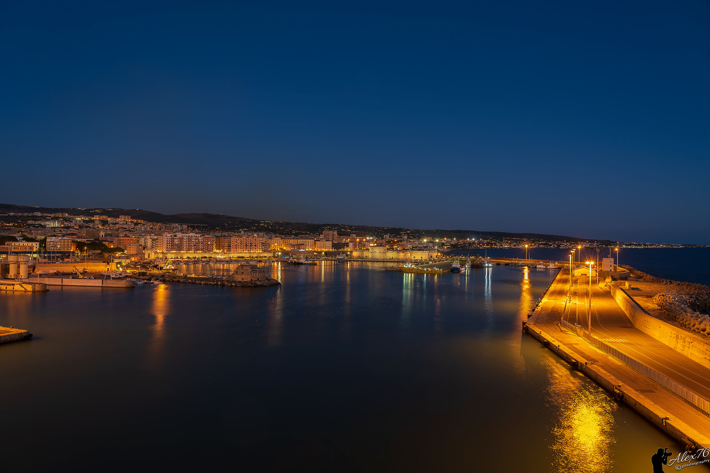 Ora blu sulla mia Civitavecchia